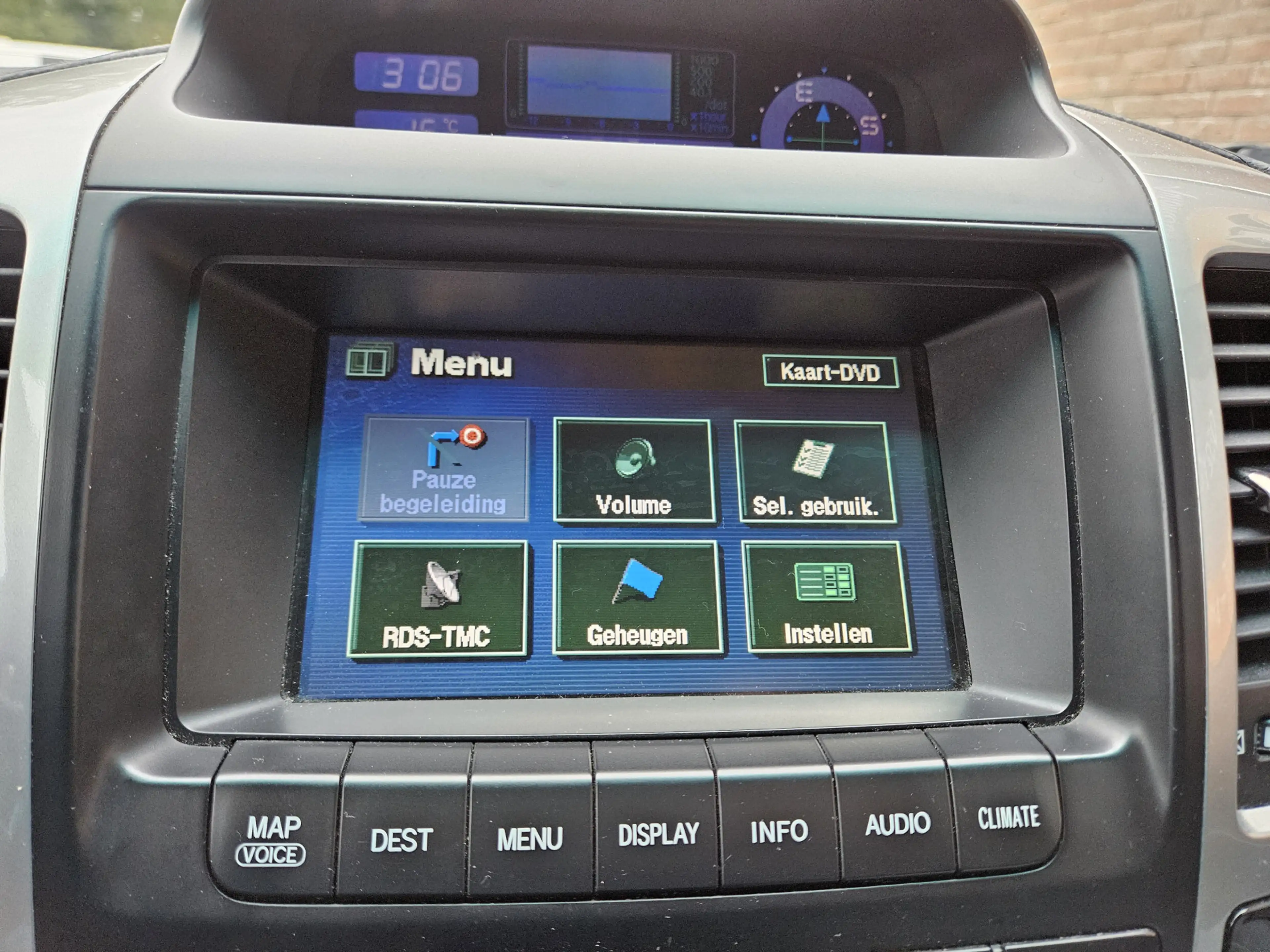 Toyota Land Cruiser 3.0 D-4D Executive — photo 15