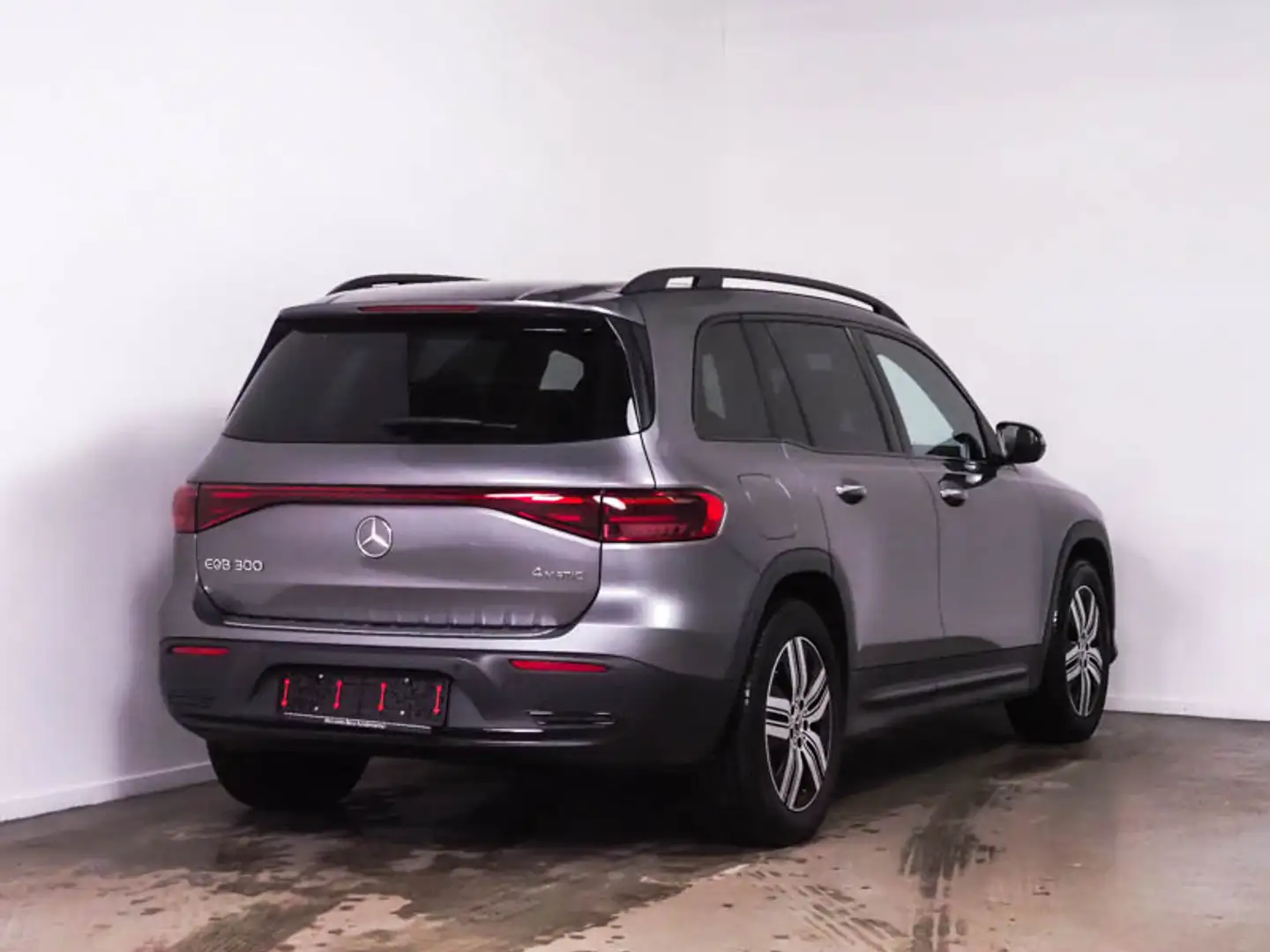Mercedes-Benz EQB 300 4M AMG Panorama, Night Pack, Keyless-Go, Camera Gris - 2