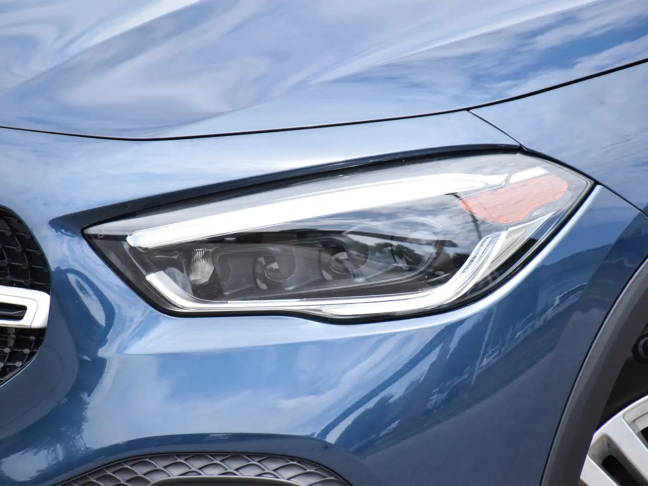 Mercedes-Benz GLA fotografie Mercedes-Benz GLA