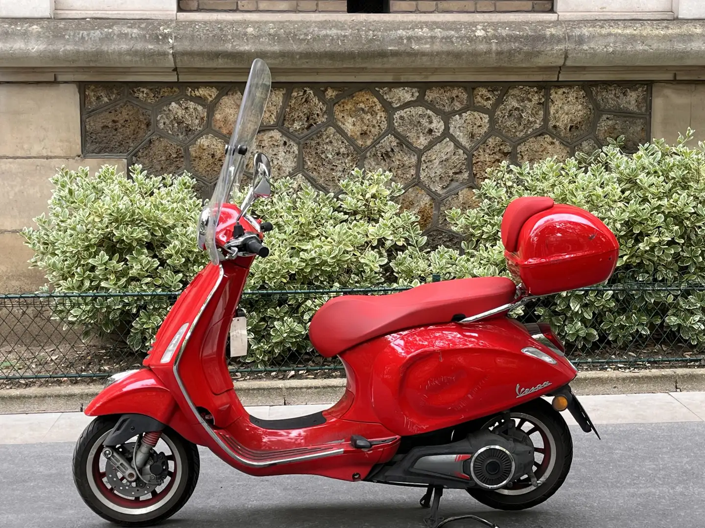 Vespa Primavera Rot - 2