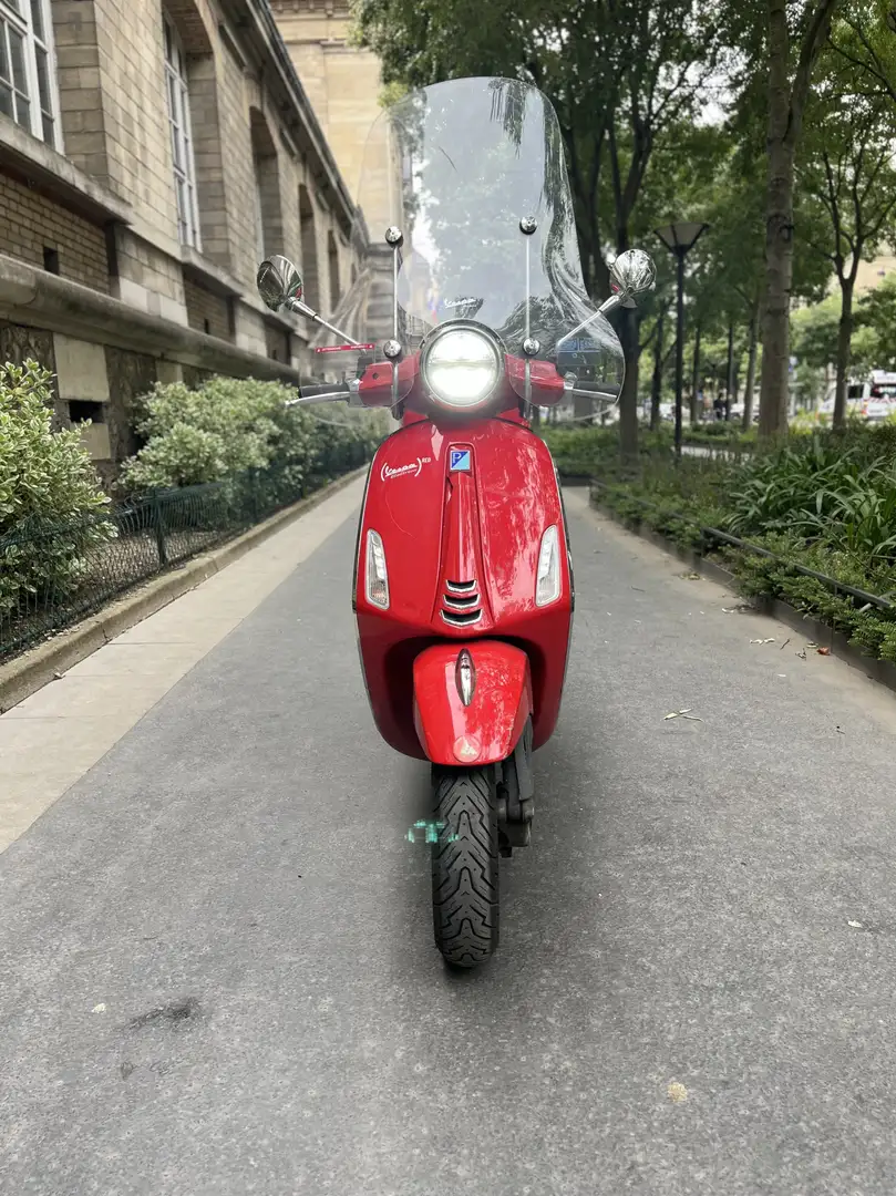 Vespa Primavera Rot - 1