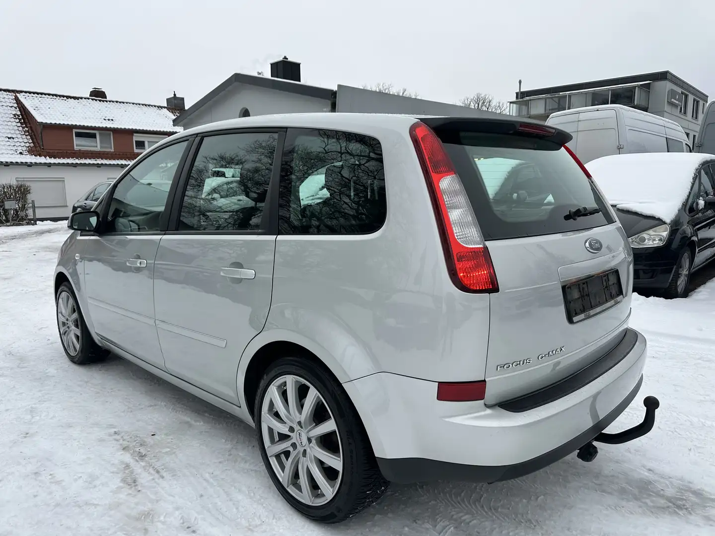 Ford Focus C-Max Trend*AHK*Allwettereifen*DAB+Radio*TÜV Neu Silber - 2