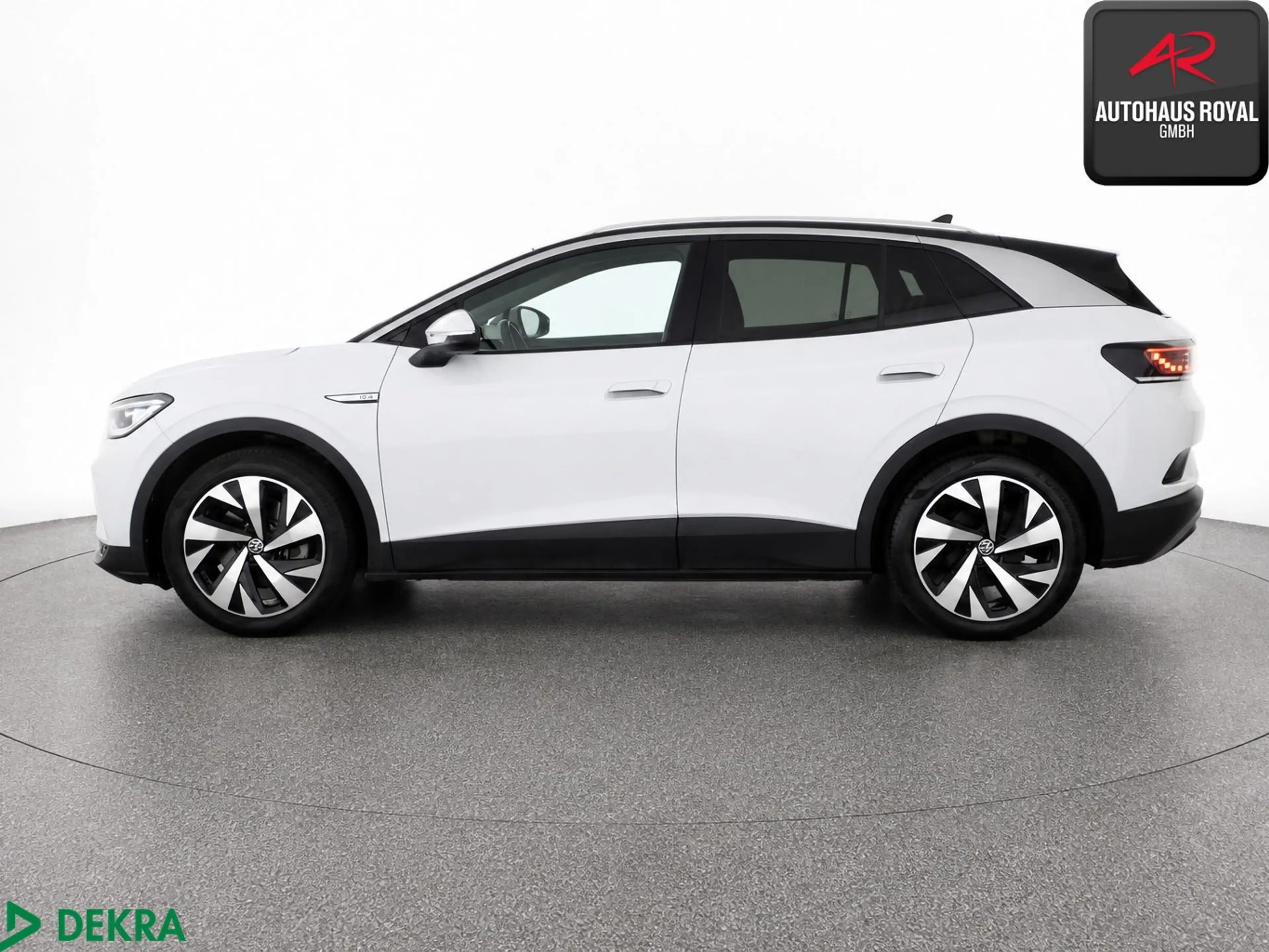 Volkswagen ID.4 PRO PERFORMANCE PANO,HUD,360°,KEYLESS,ACC — photo 2