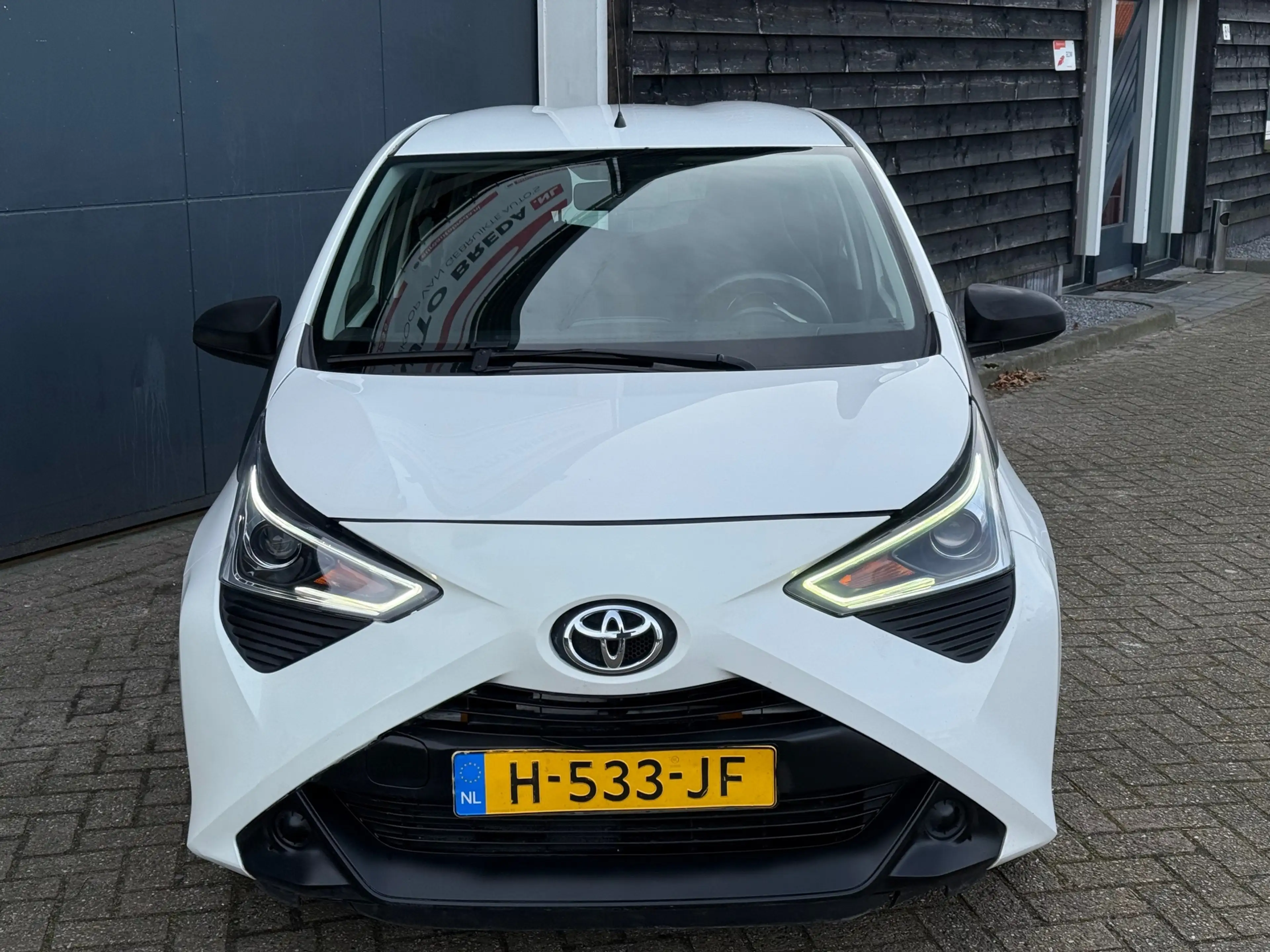 Toyota Aygo 1.0 VVT-i x-fun — photo 6