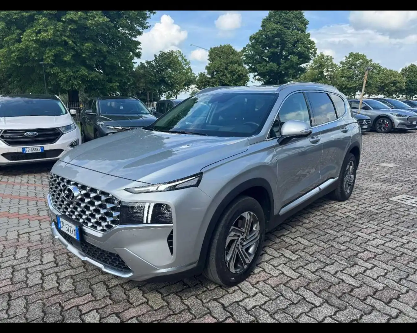 Hyundai SANTA FE 2.2 CRDi 4WD DCT 7 posti XCLASS Grigio - 2