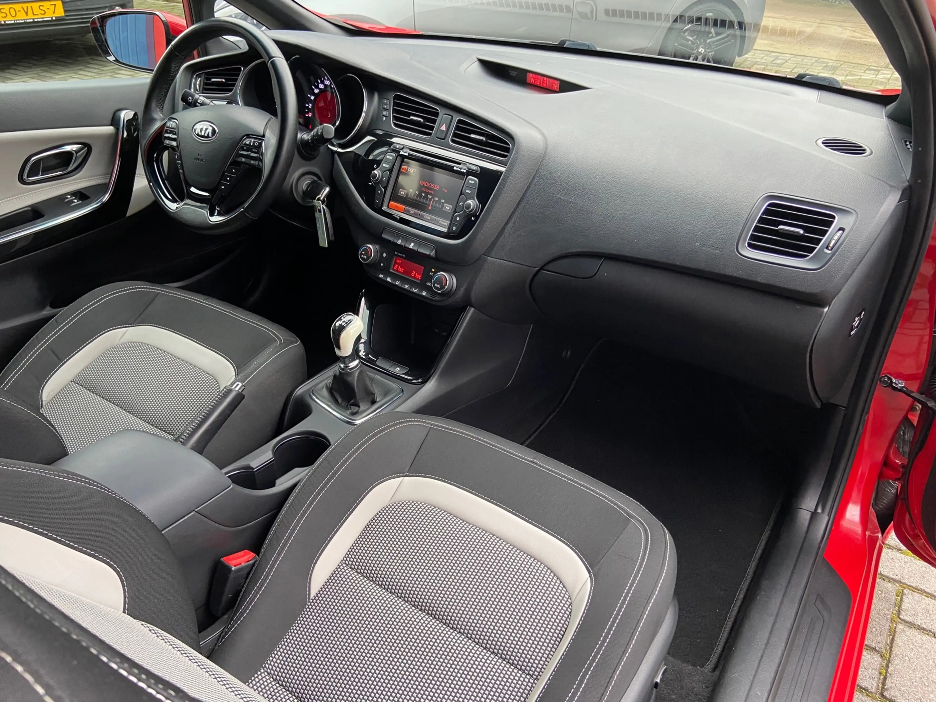 Kia ProCeed / pro_cee'd 1.6 GDI BusinessLine |Navi|Camera|Cruise|Led|PDC — photo 14