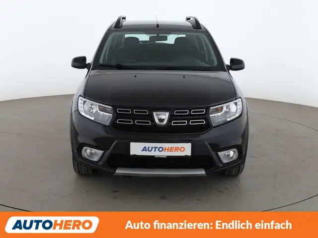 Dacia Sandero view 9