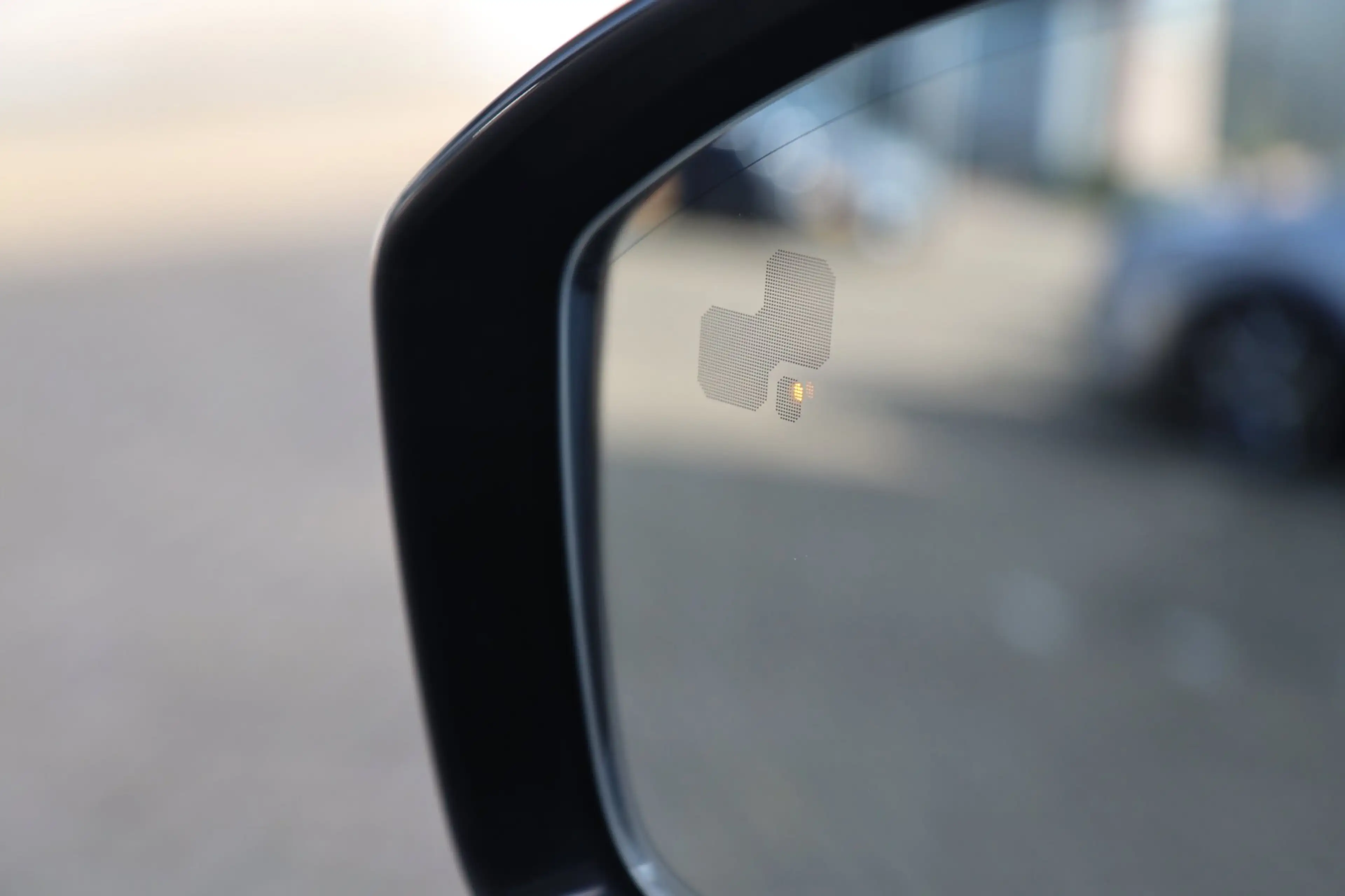 Land Rover Discovery Sport P300e 1.5 R-Dynamic SE / PANO / MEMORY / ACC / MER — photo 10