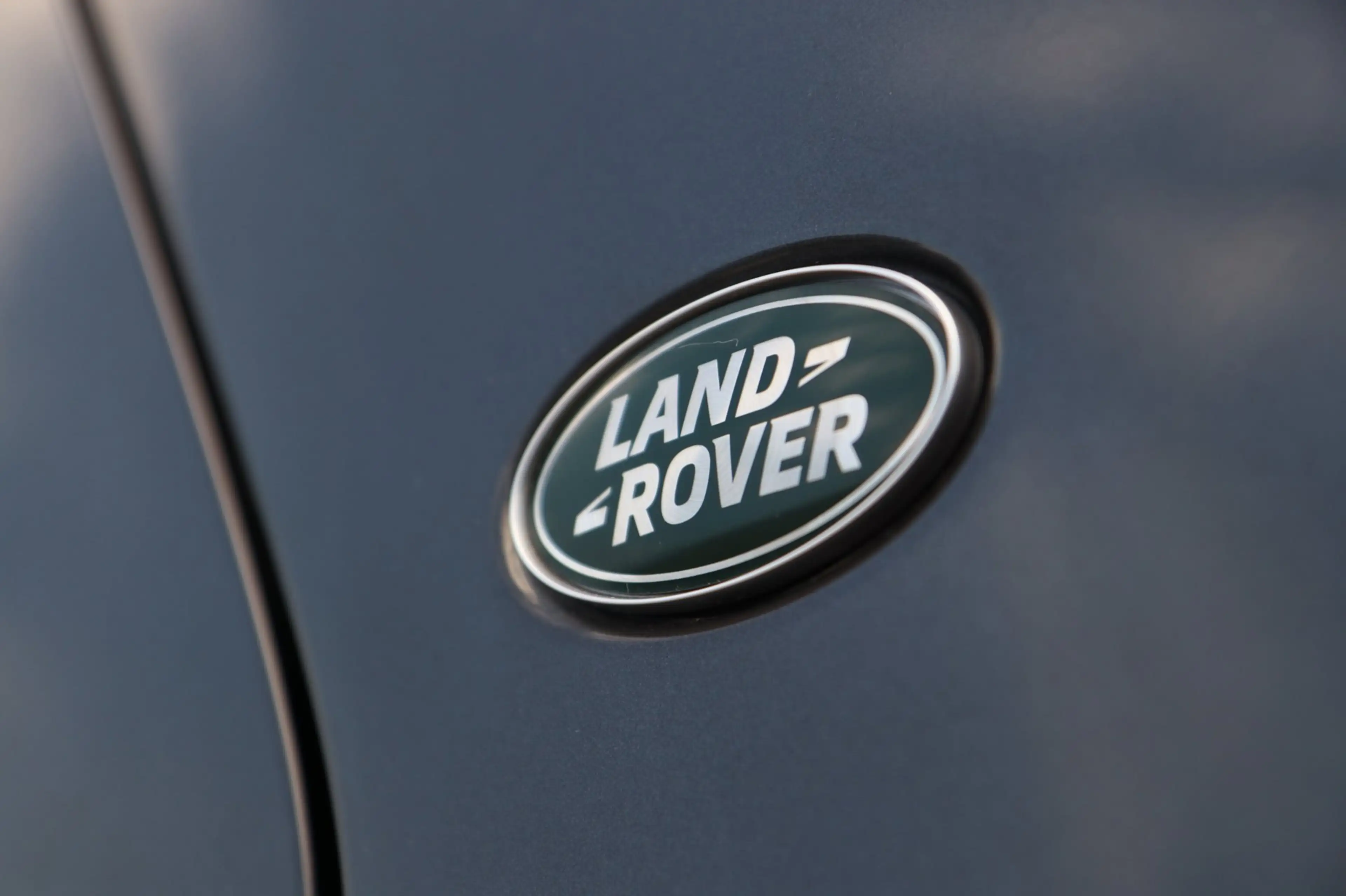 Land Rover Discovery Sport P300e 1.5 R-Dynamic SE / PANO / MEMORY / ACC / MER — photo 30