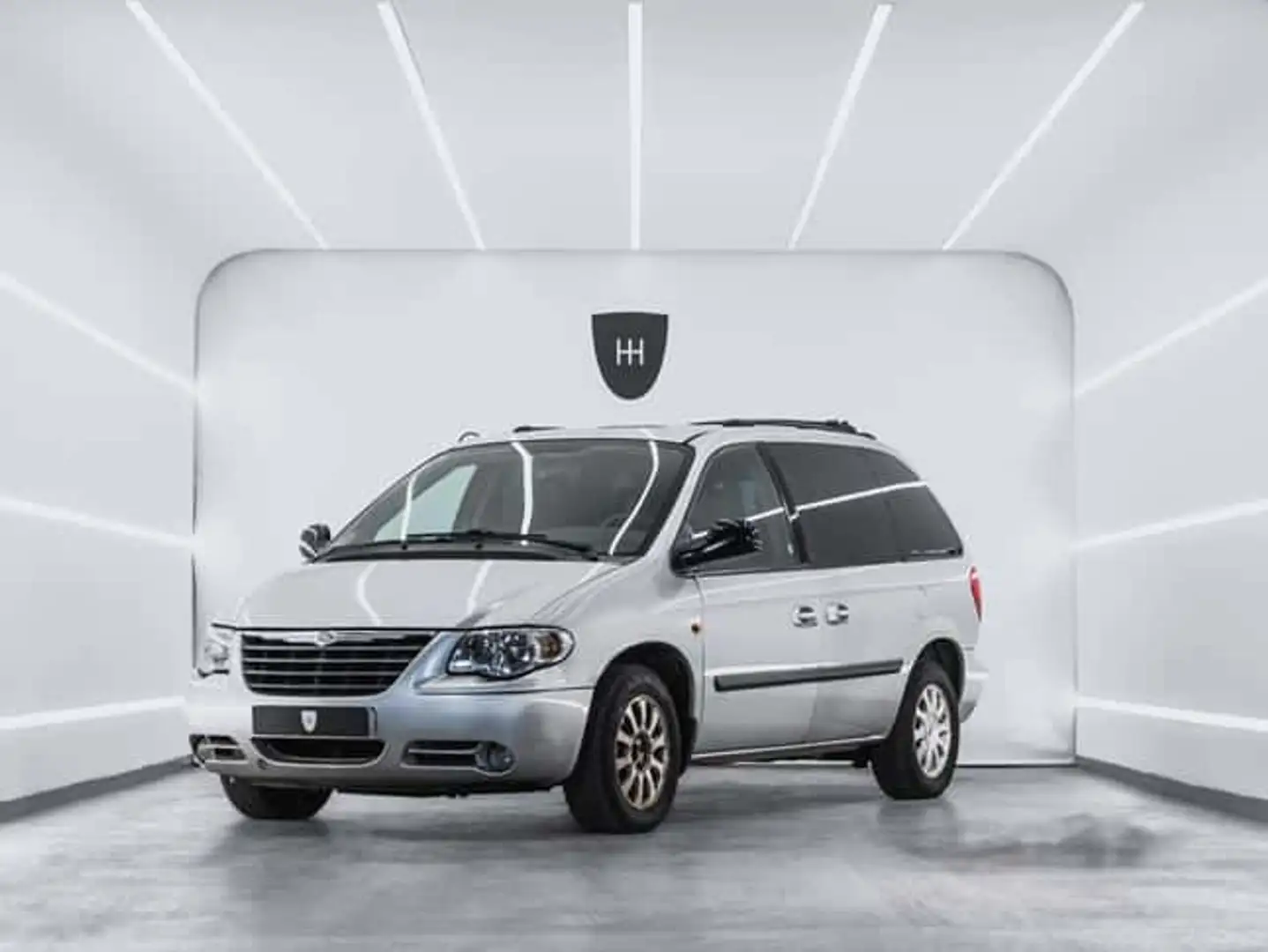 Chrysler Voyager 2.8CRD SE Aut. - 1