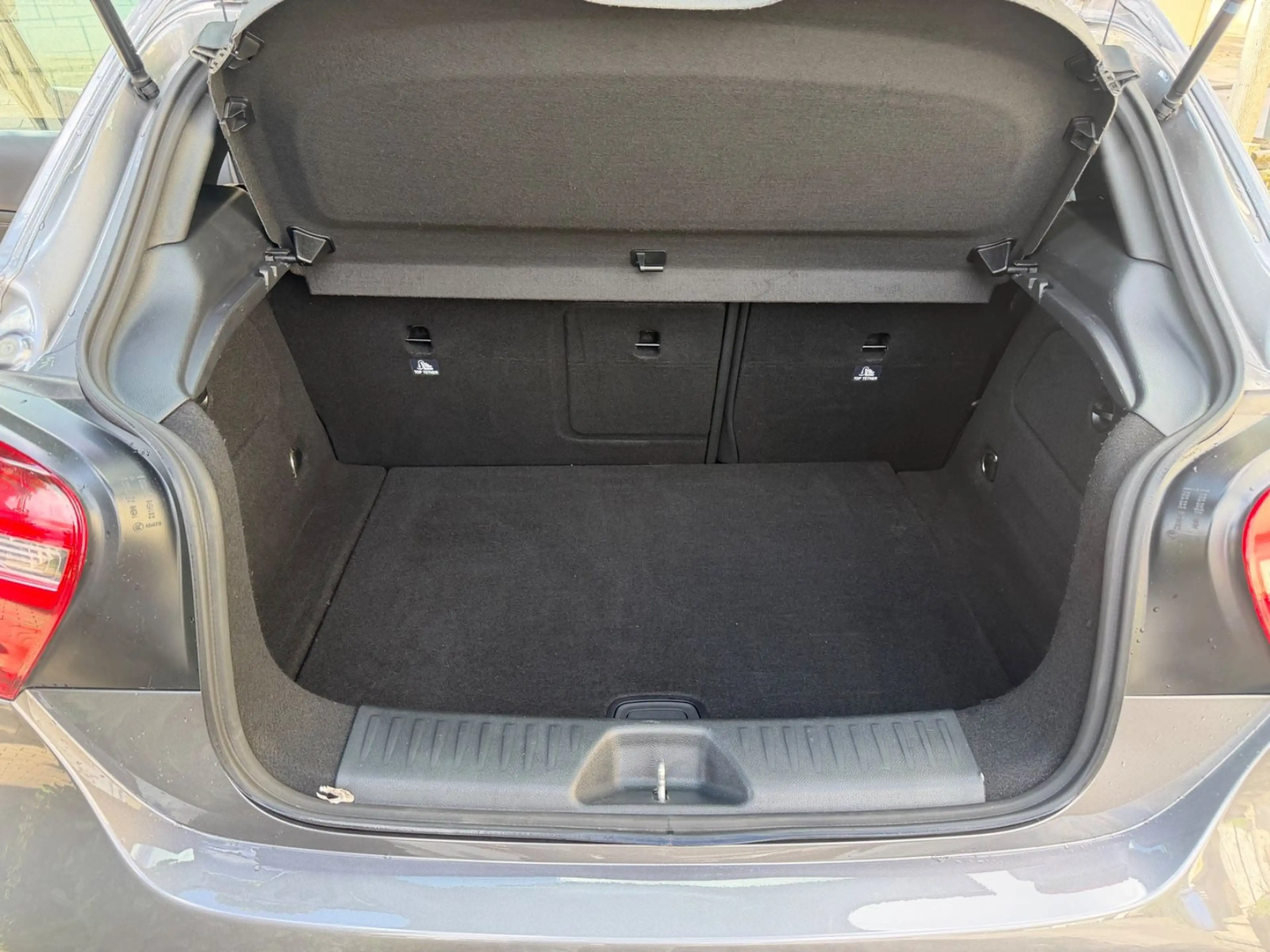 Mercedes-Benz A 180 *EURO 6*PDC*SHZ*VOLLLEDER* — photo 12