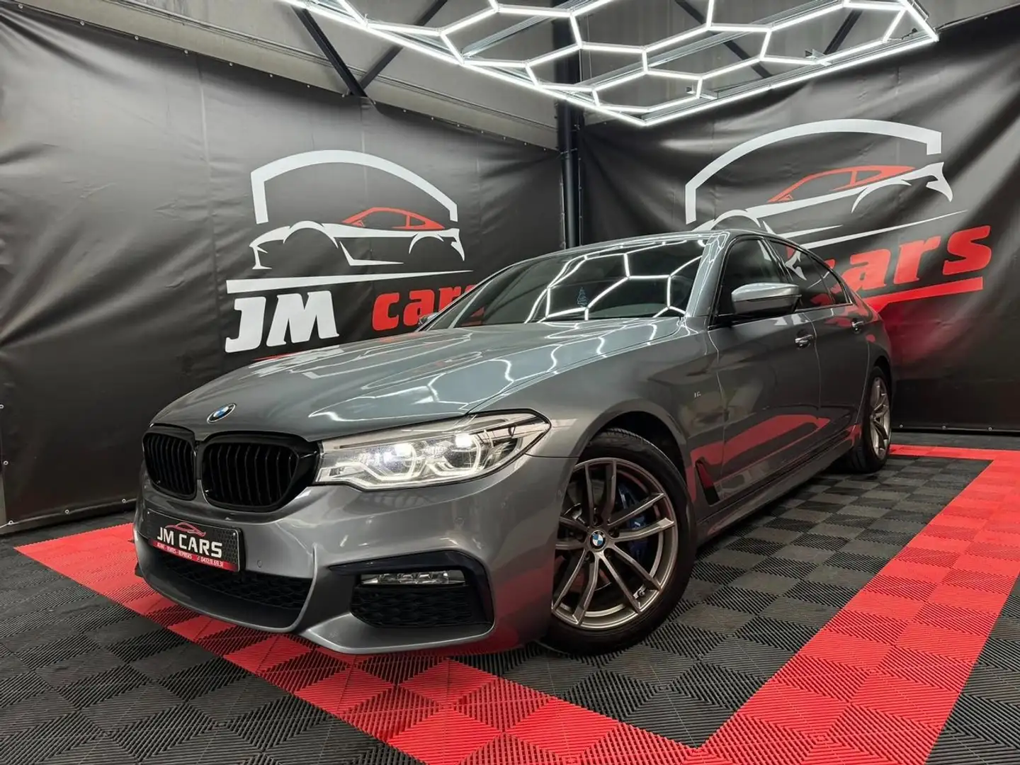BMW 530 dA PACK M Gris - 1