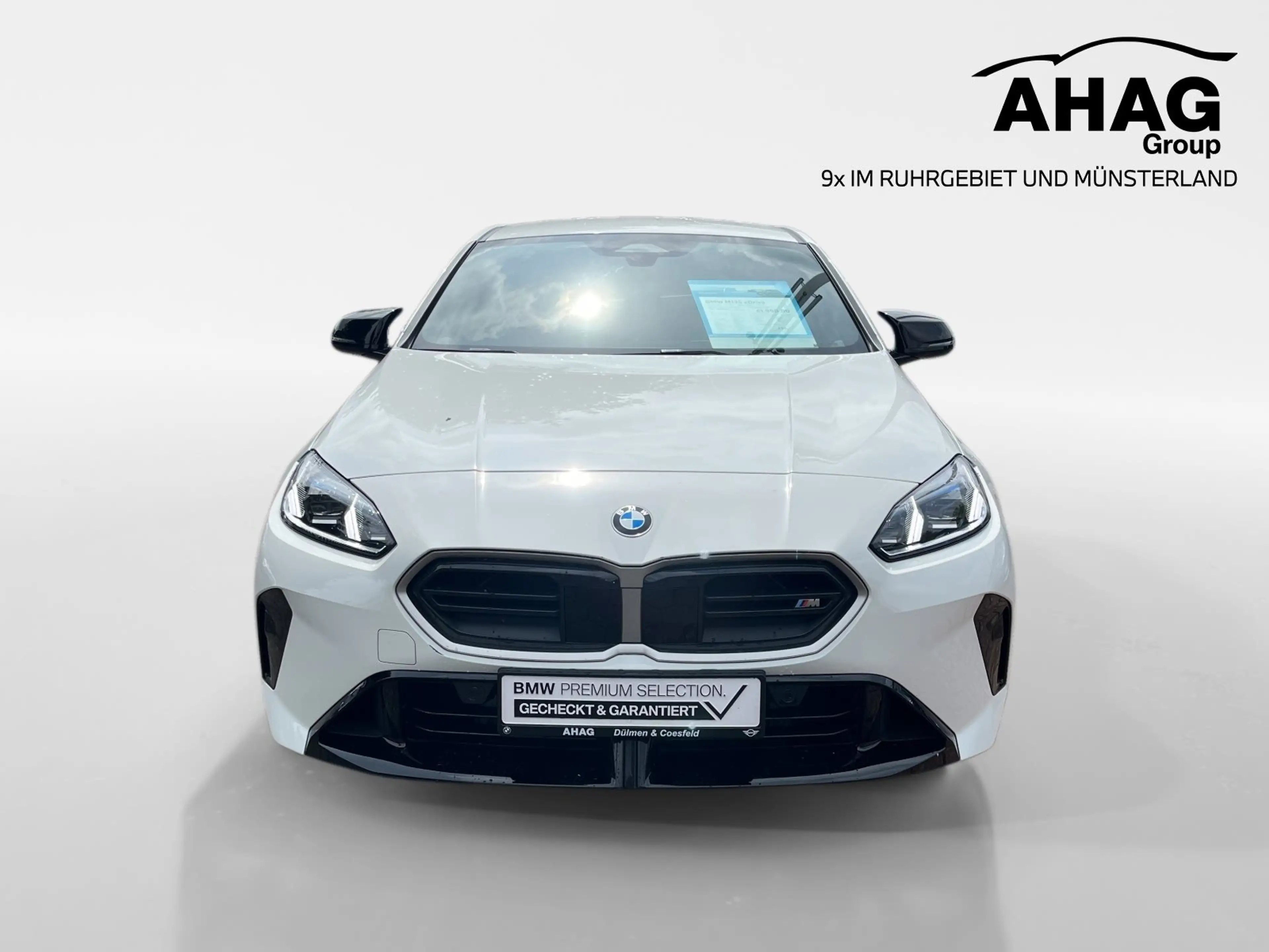 BMW 135 M135 xDrive — photo 2
