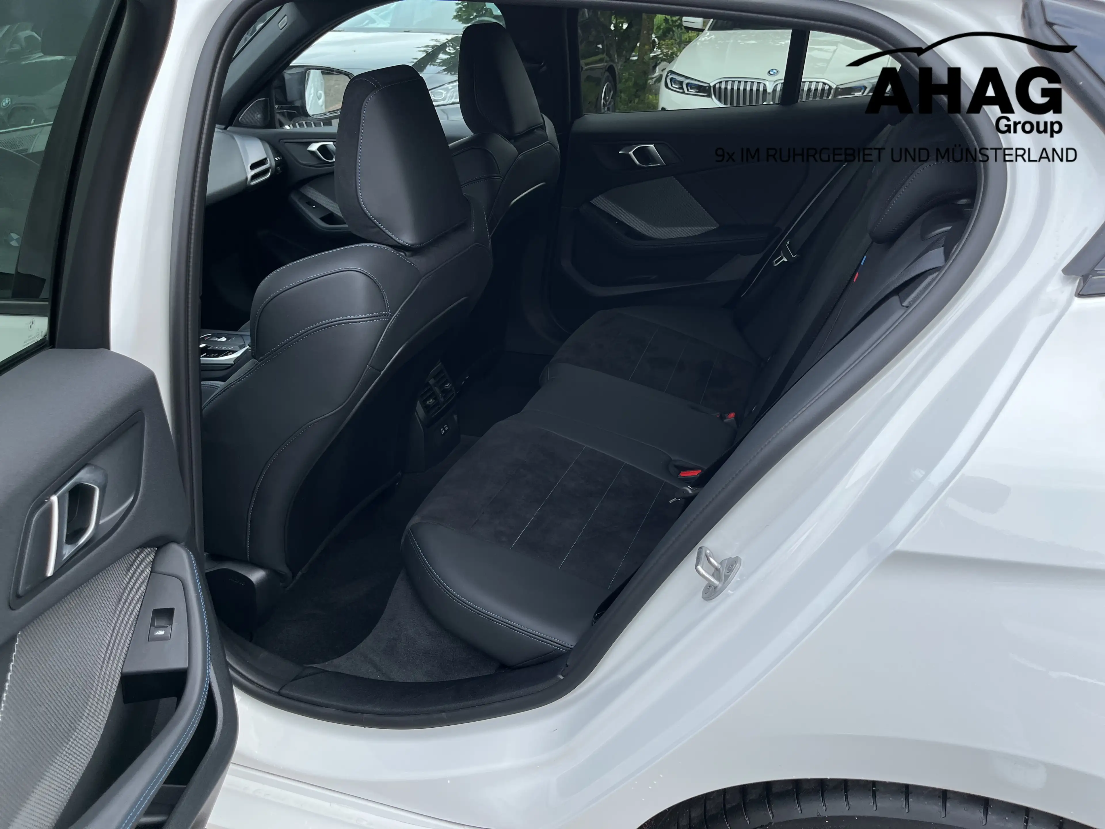 BMW 135 M135 xDrive — photo 13