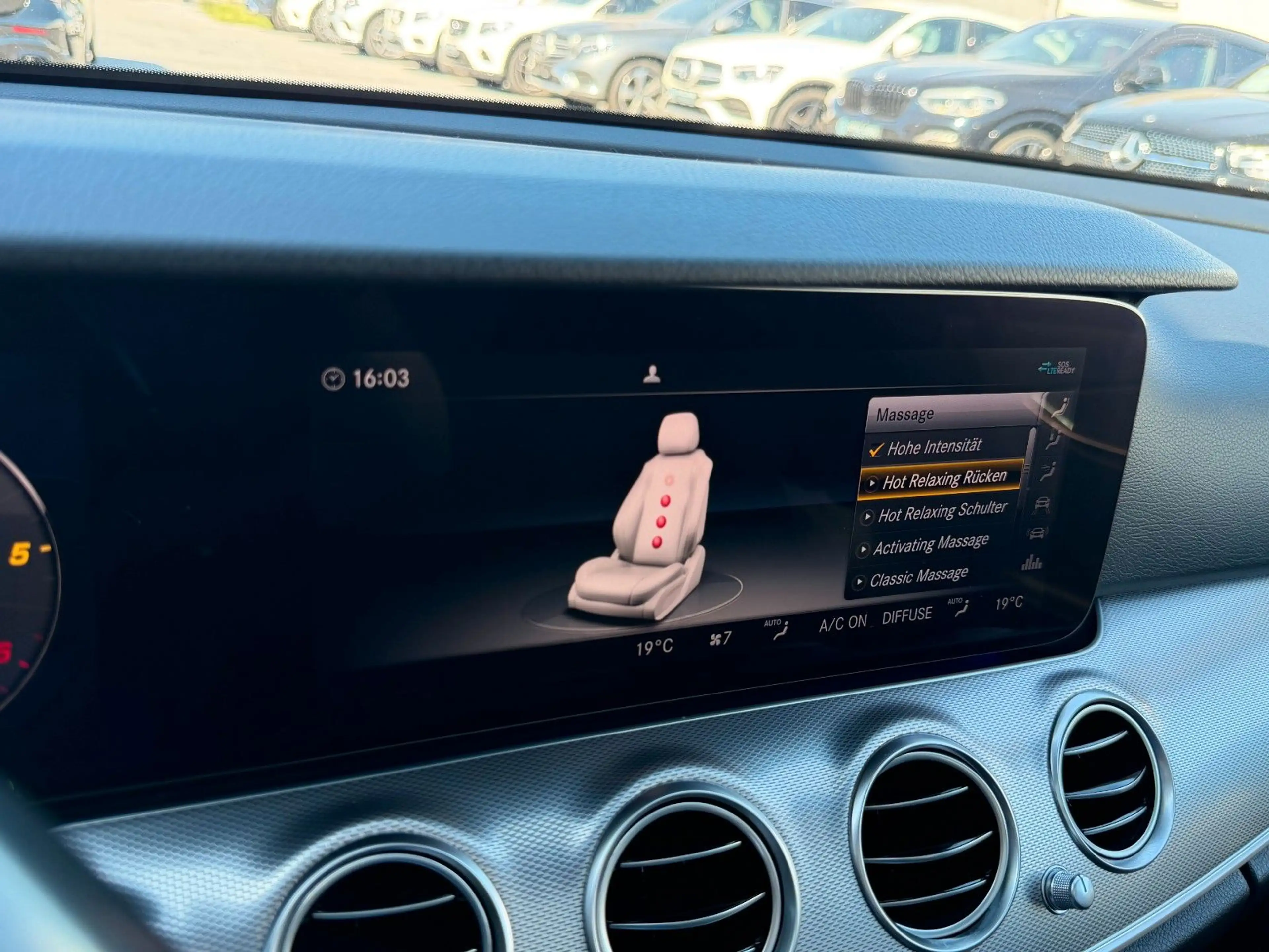 Mercedes-Benz E 400 d Lim 4M*VOLL*PANO*MASSAGE*HUD*360*Mbeam — photo 15