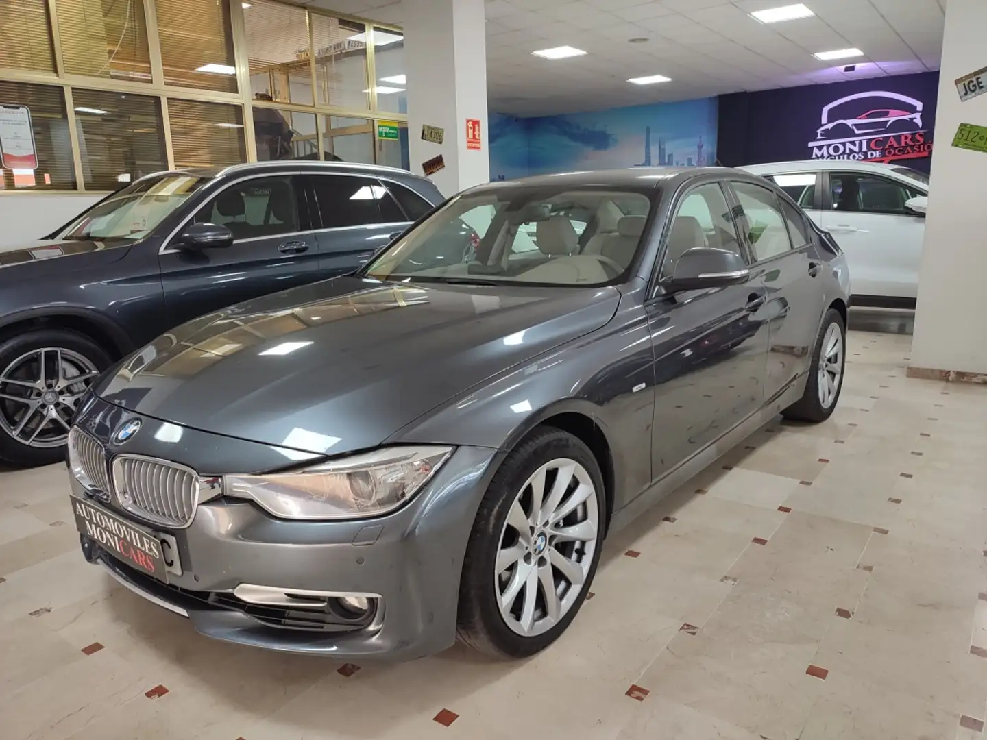BMW 335 335i Gris - 1