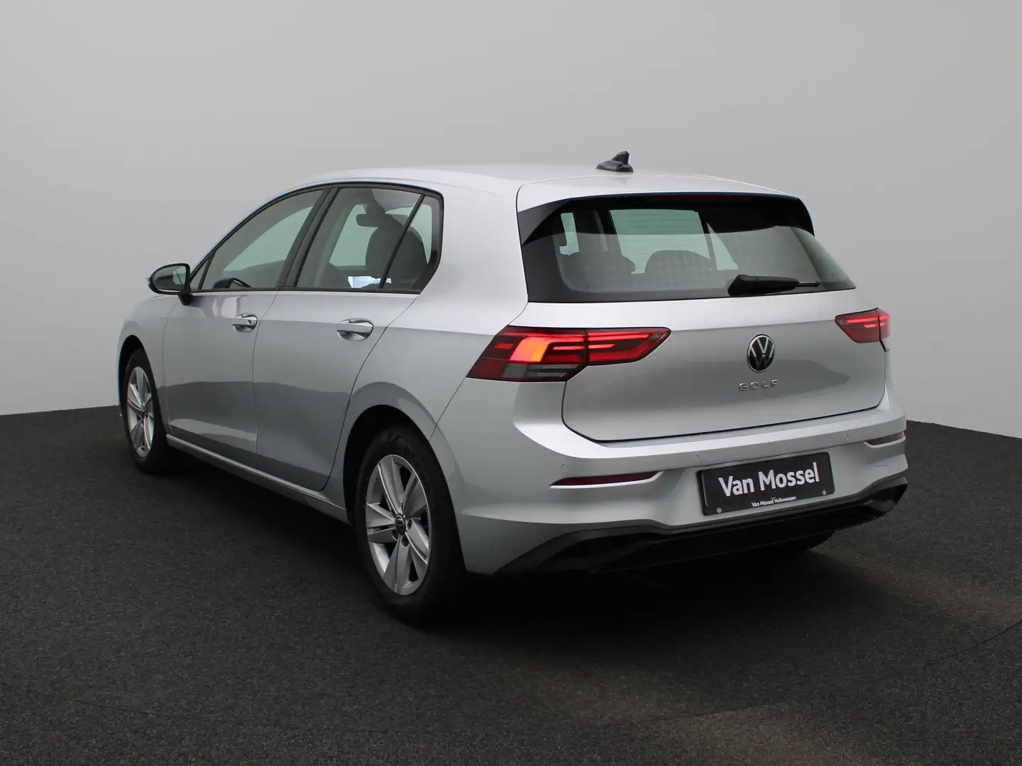 Volkswagen Golf 2.0 TDi Comfortline DSG Grijs - 2