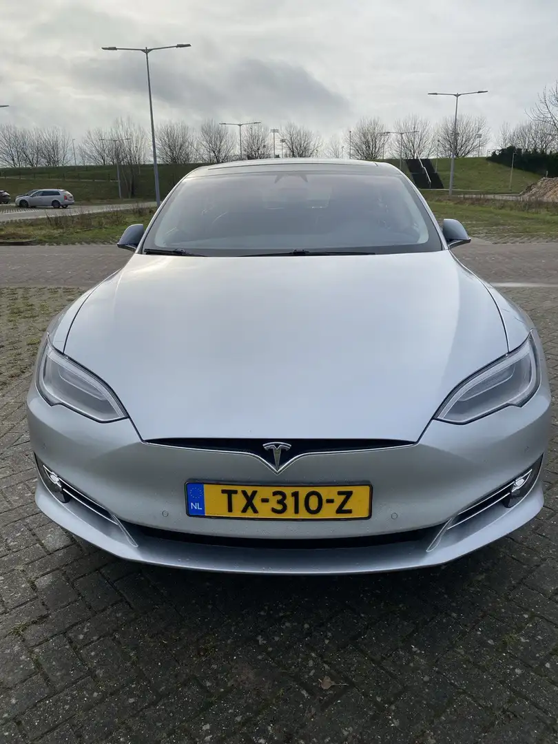 Tesla Model S Model S 75D Base - 1