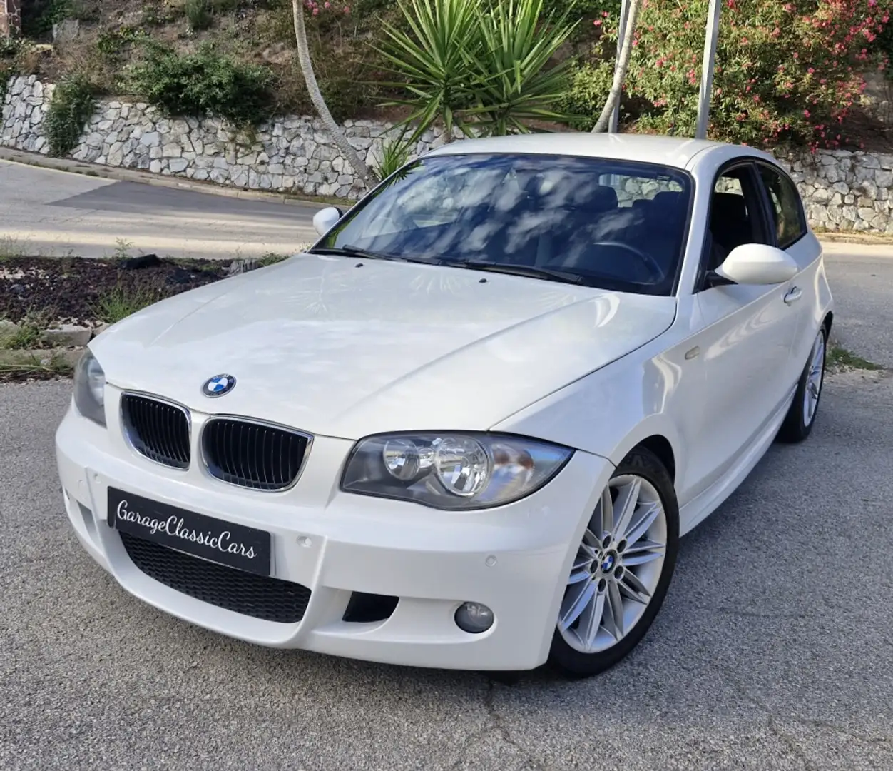 BMW 118 118d Blanc - 1