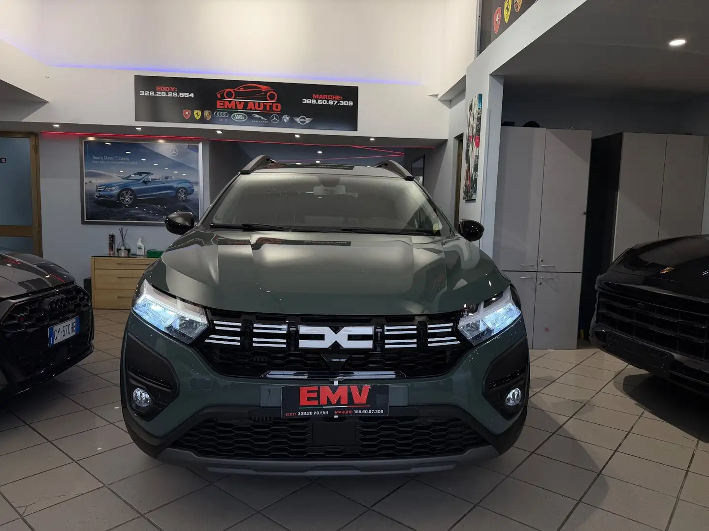 Dacia Jogger Jogger 1.0 TCe 110 CV 5 posti Extreme Verde - 2