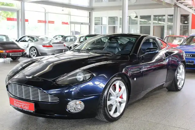 Aston Martin Vanquish V12 2+2 - dt. Fzg. - gr. KD neu