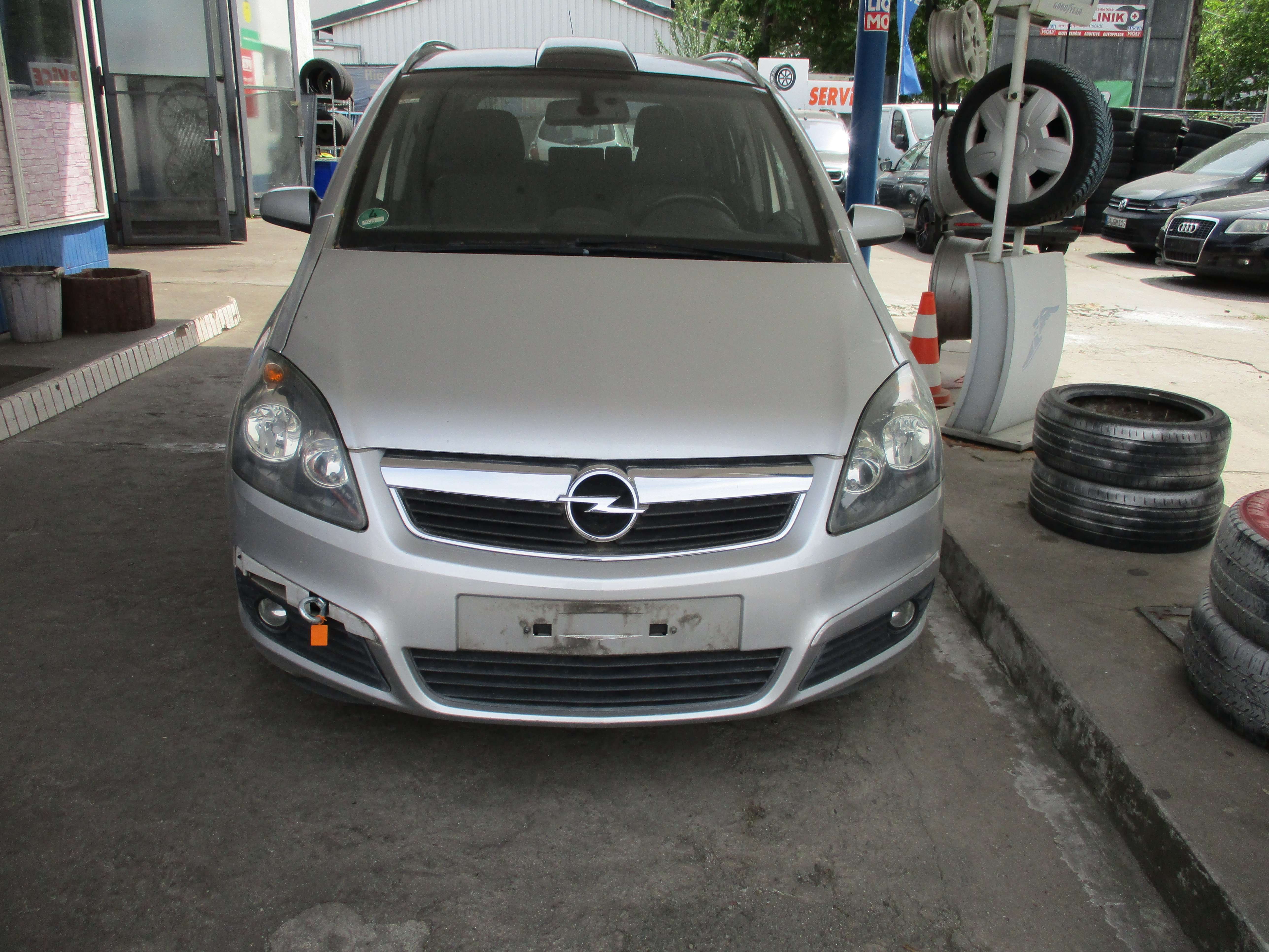Second hand Opel Zafira 1.9 cdti