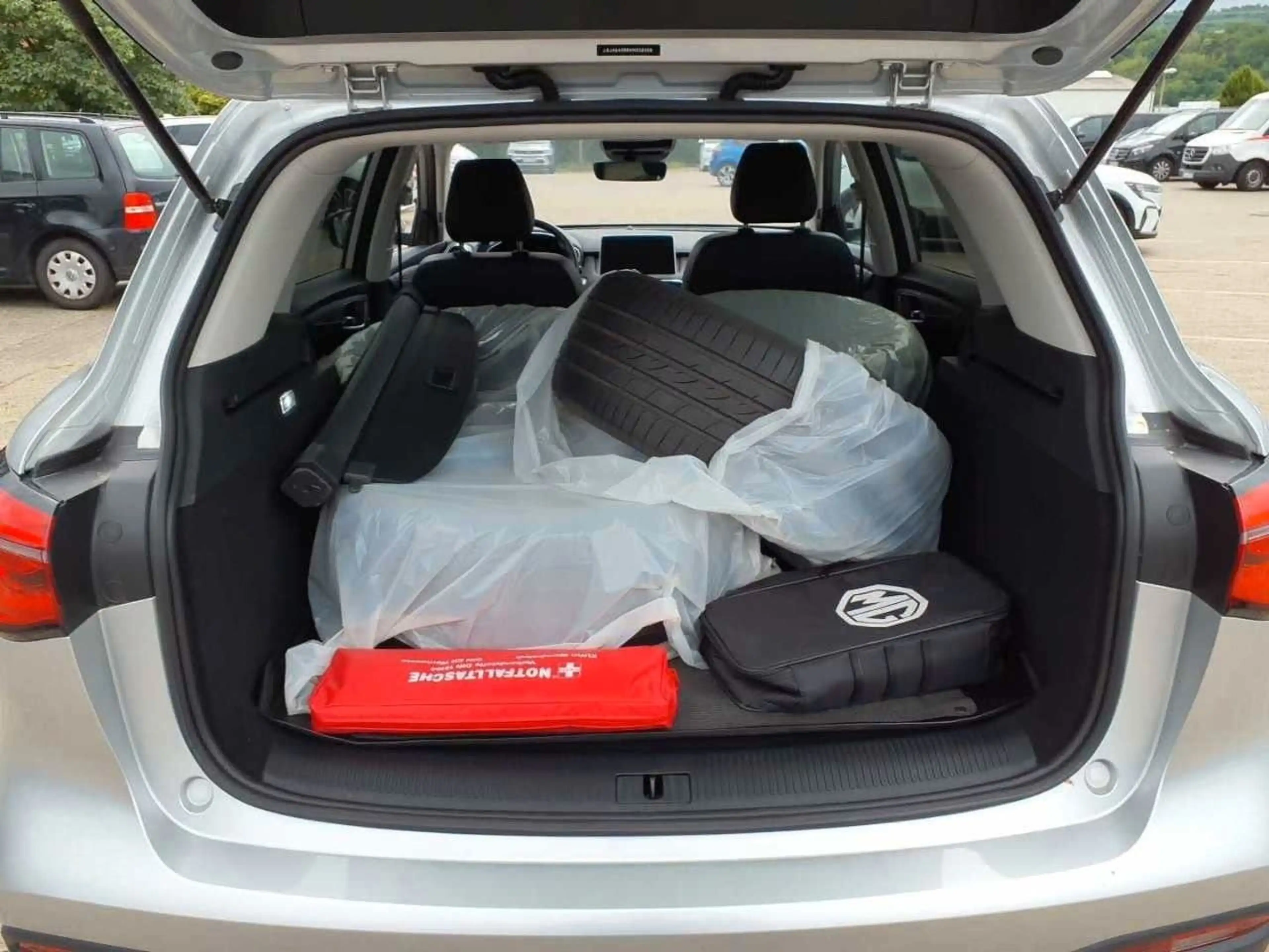 MG EHS Plug-in Hybrid Comfort | ACC | Navi | Kamera — photo 13