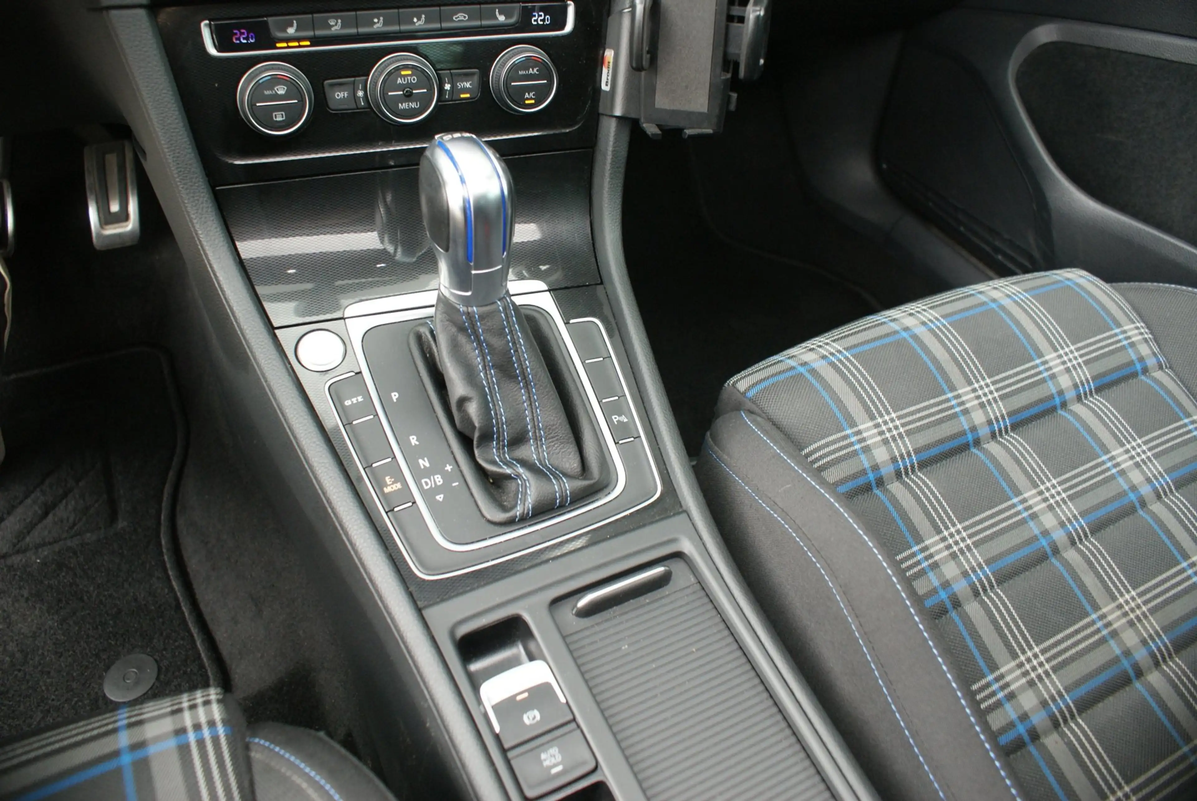 Volkswagen Golf GTE 1.4 TSI | Pano | Led | Camera | NAP| — photo 21