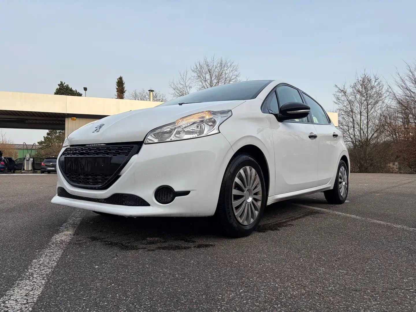 Peugeot 208 Access*1.Hand*HU NEU* Weiß - 1