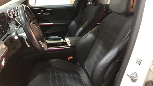 Mercedes-Benz C-Class view 7