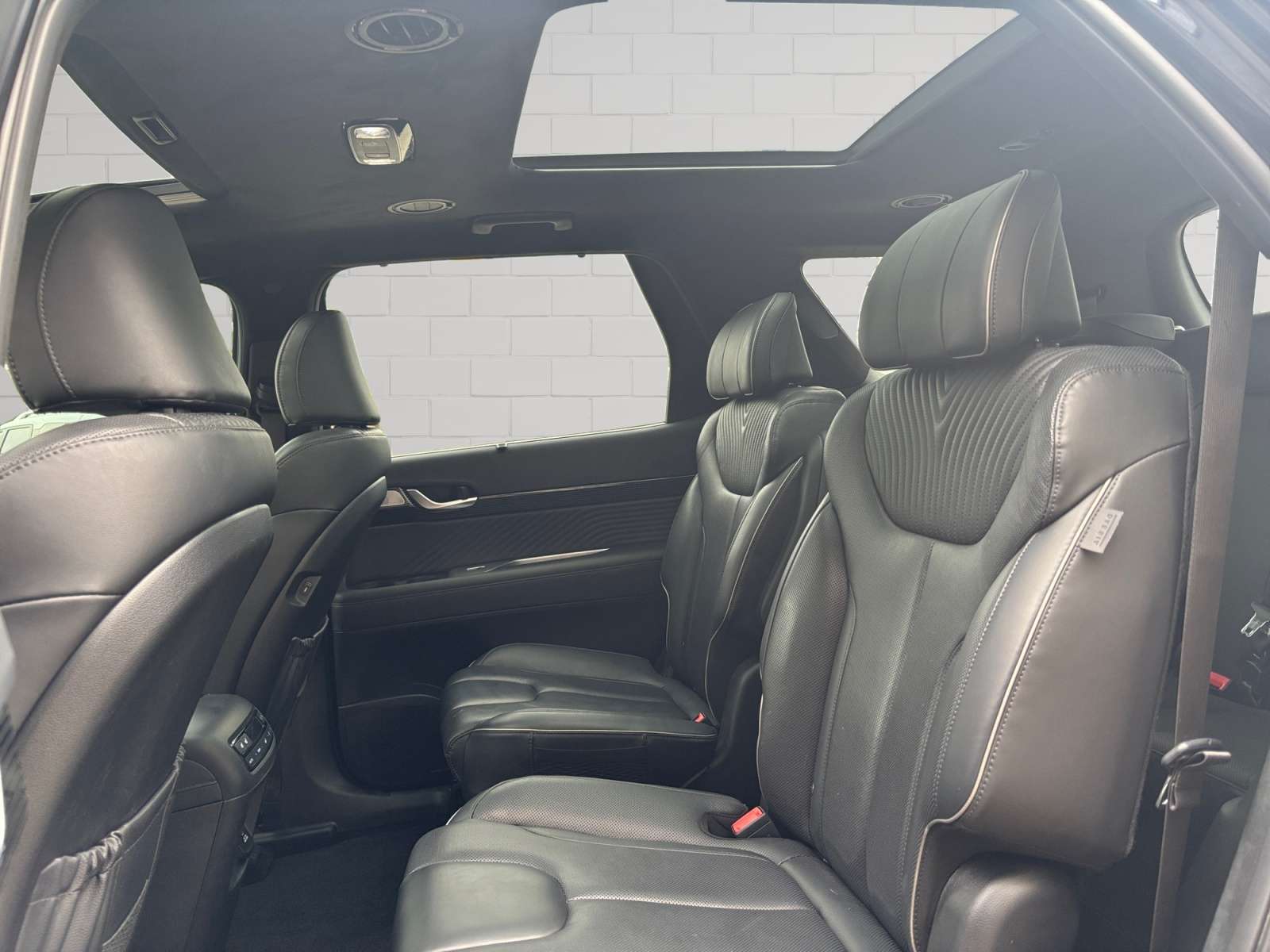 used 2025 Hyundai Palisade car, priced at $50,888