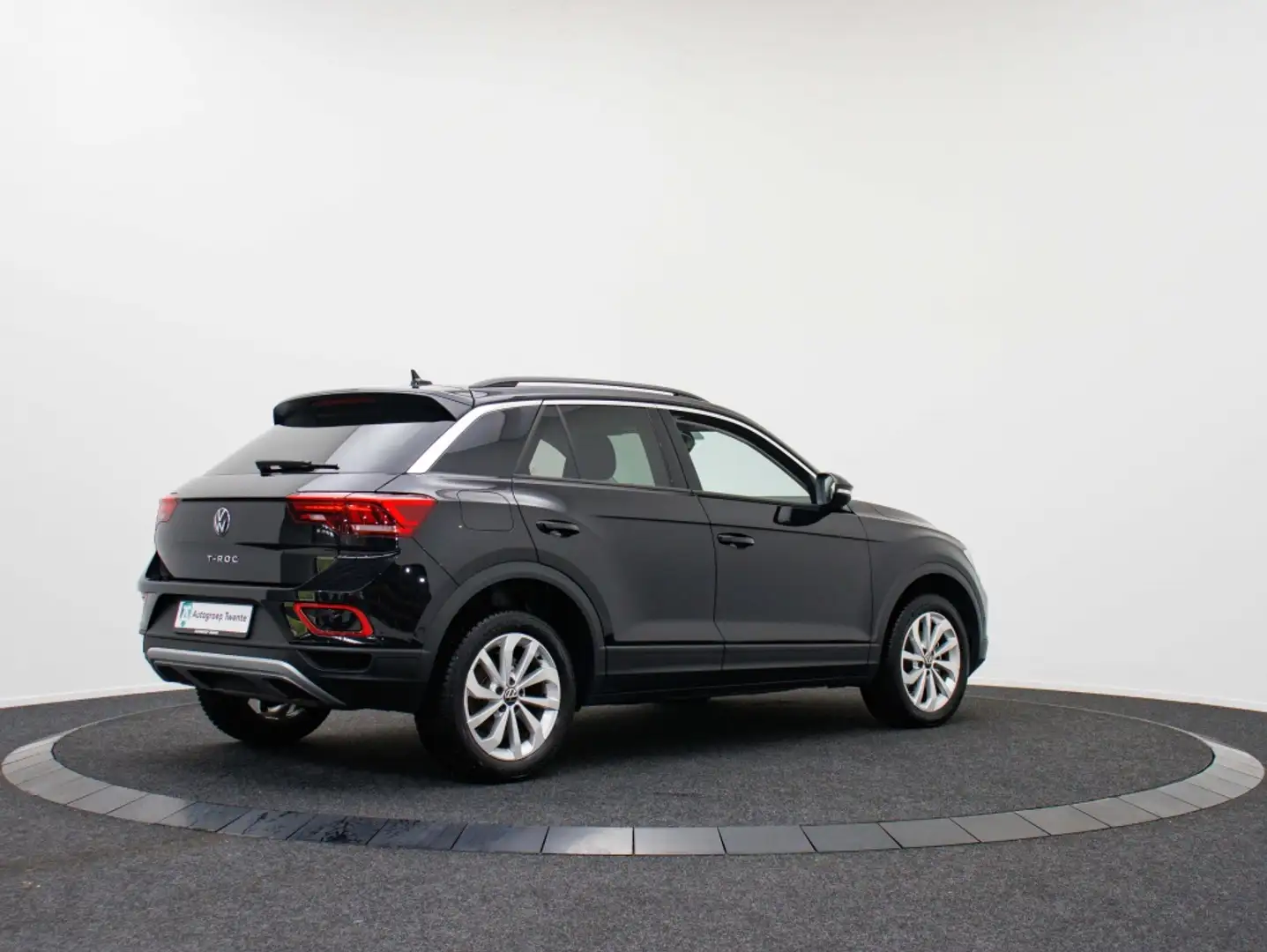 Volkswagen T-Roc 1.5 TSI Life Business | DSG Automaat | Private lea Zwart - 2