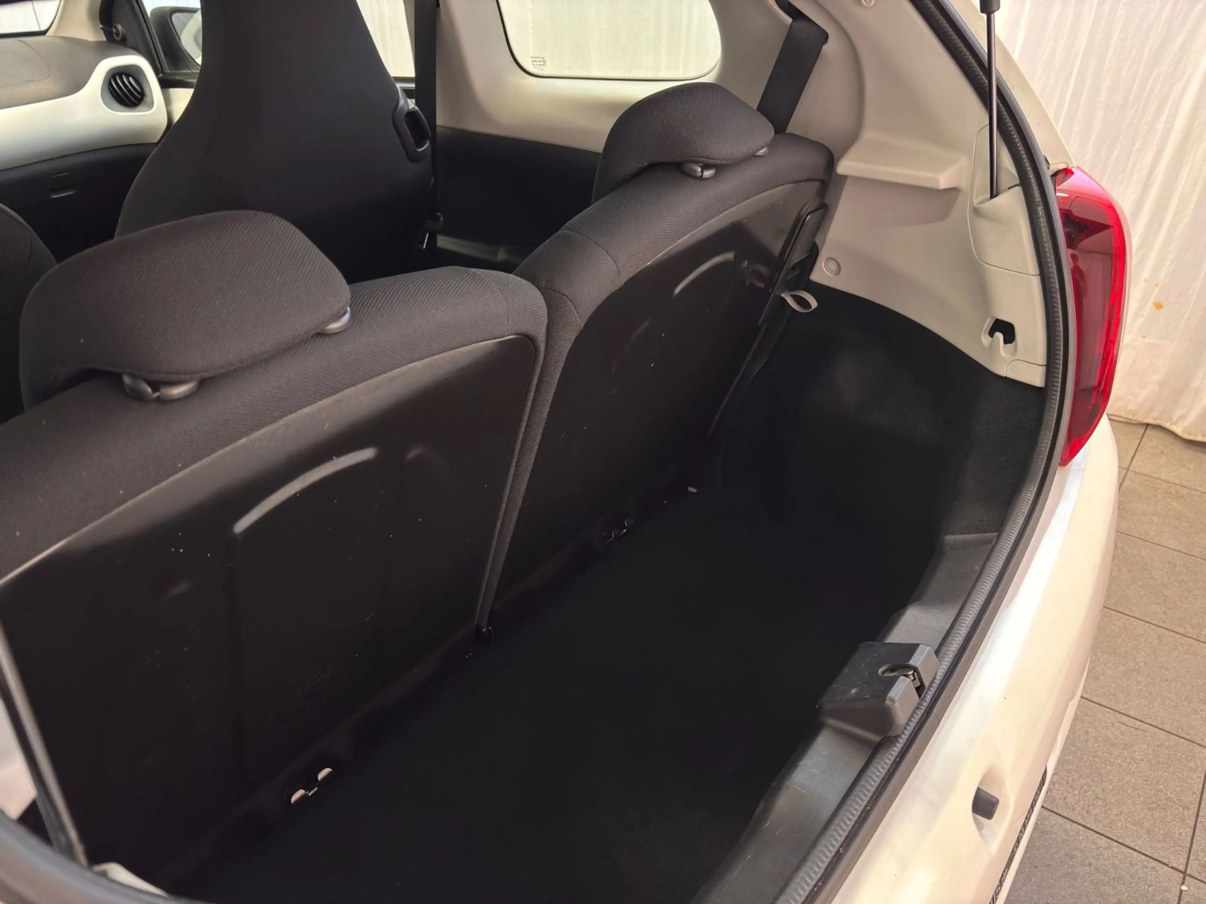 Peugeot 108 Active Bluetooth Klima — photo 6