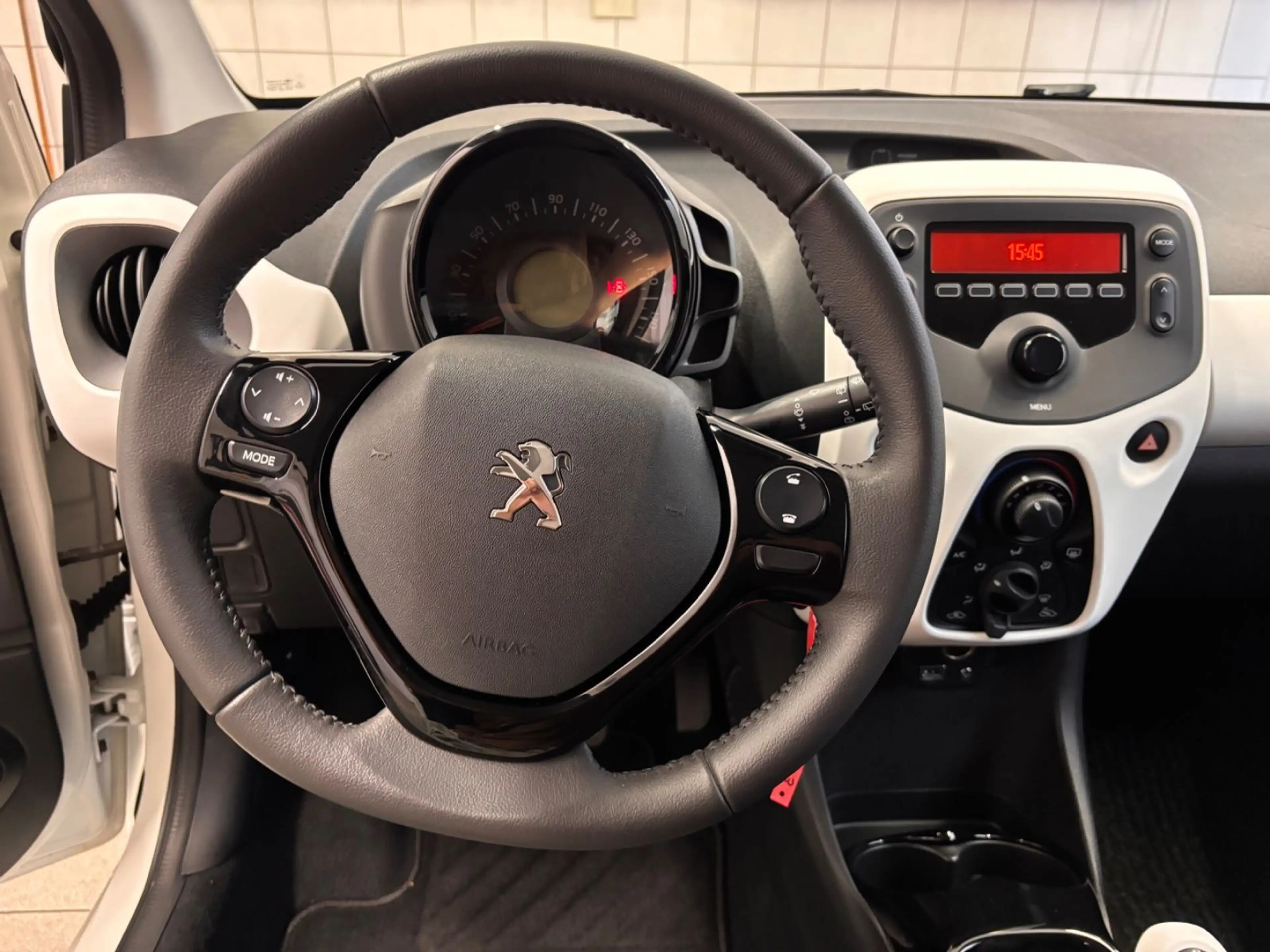 Peugeot 108 Active Bluetooth Klima — photo 9