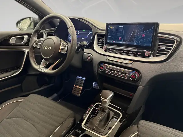 Kia Xceed view 8