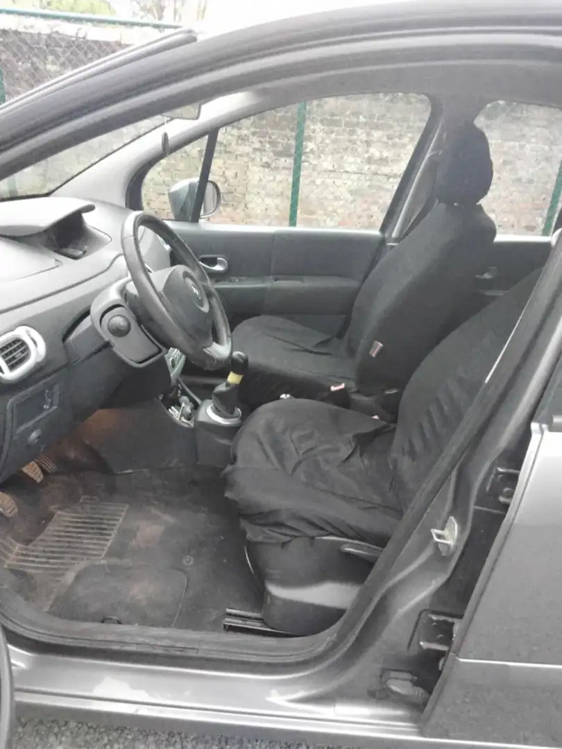Renault Modus 1.2 16V Avantage - 2