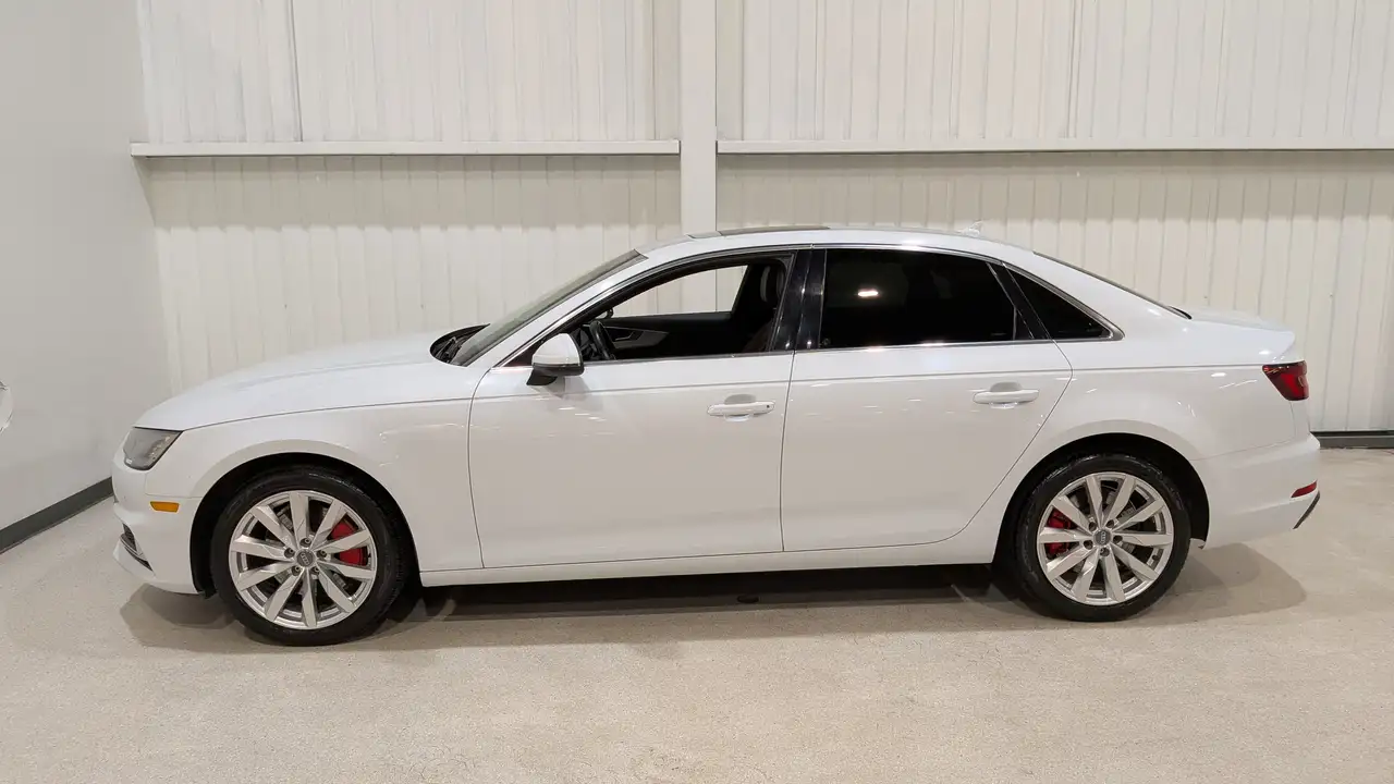 Audi A4 снимка Audi A4