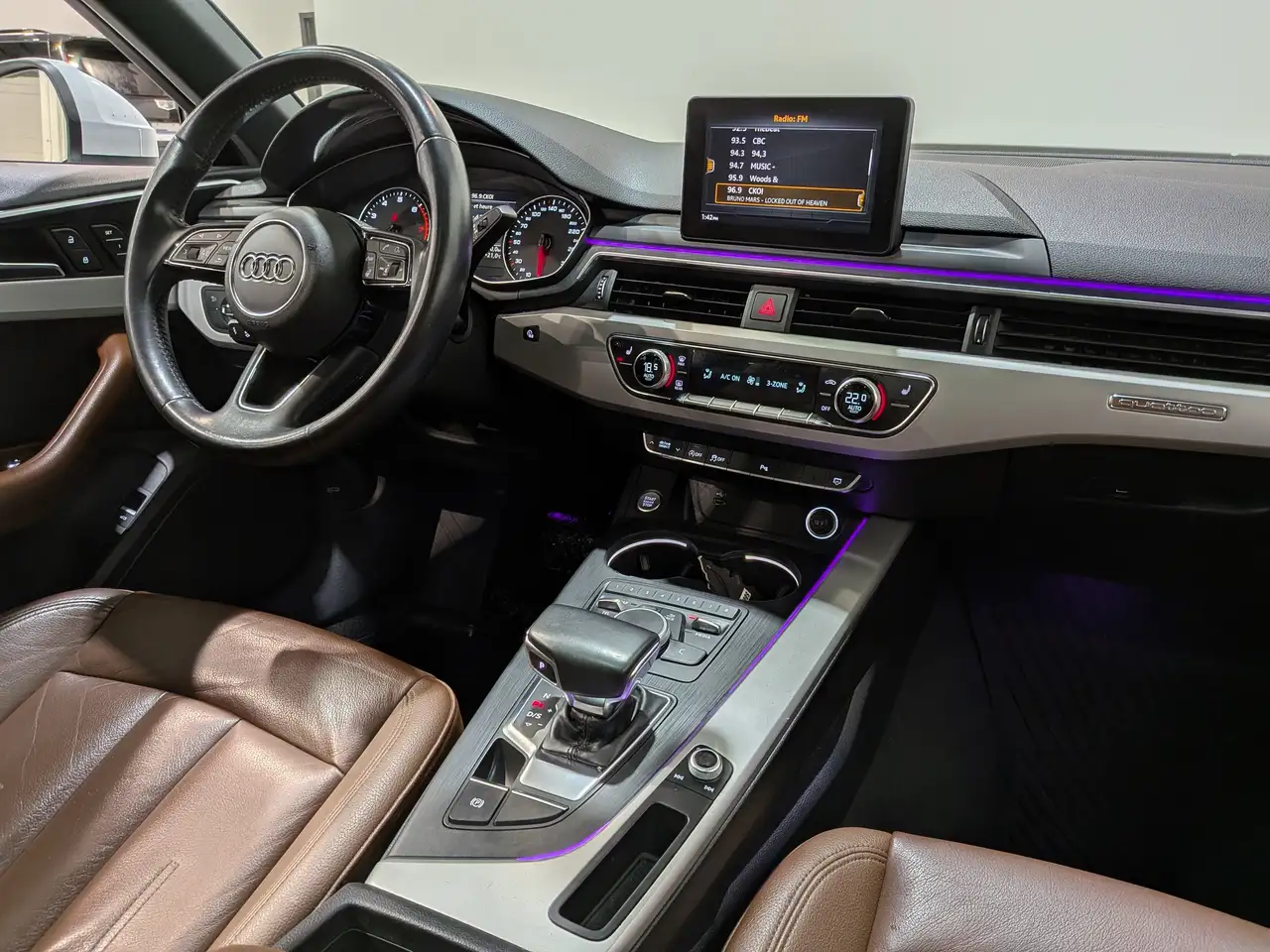 Audi A4 снимка Audi A4