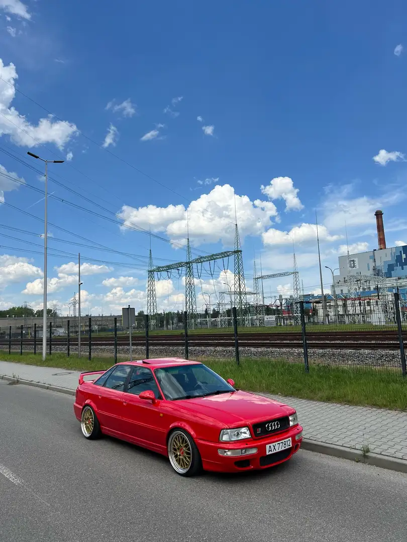 Audi RS2 80 Avant Rojo - 1