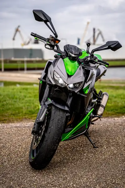 Kawasaki Z1000