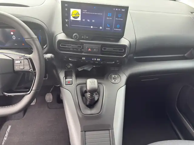 Toyota Proace City view 14