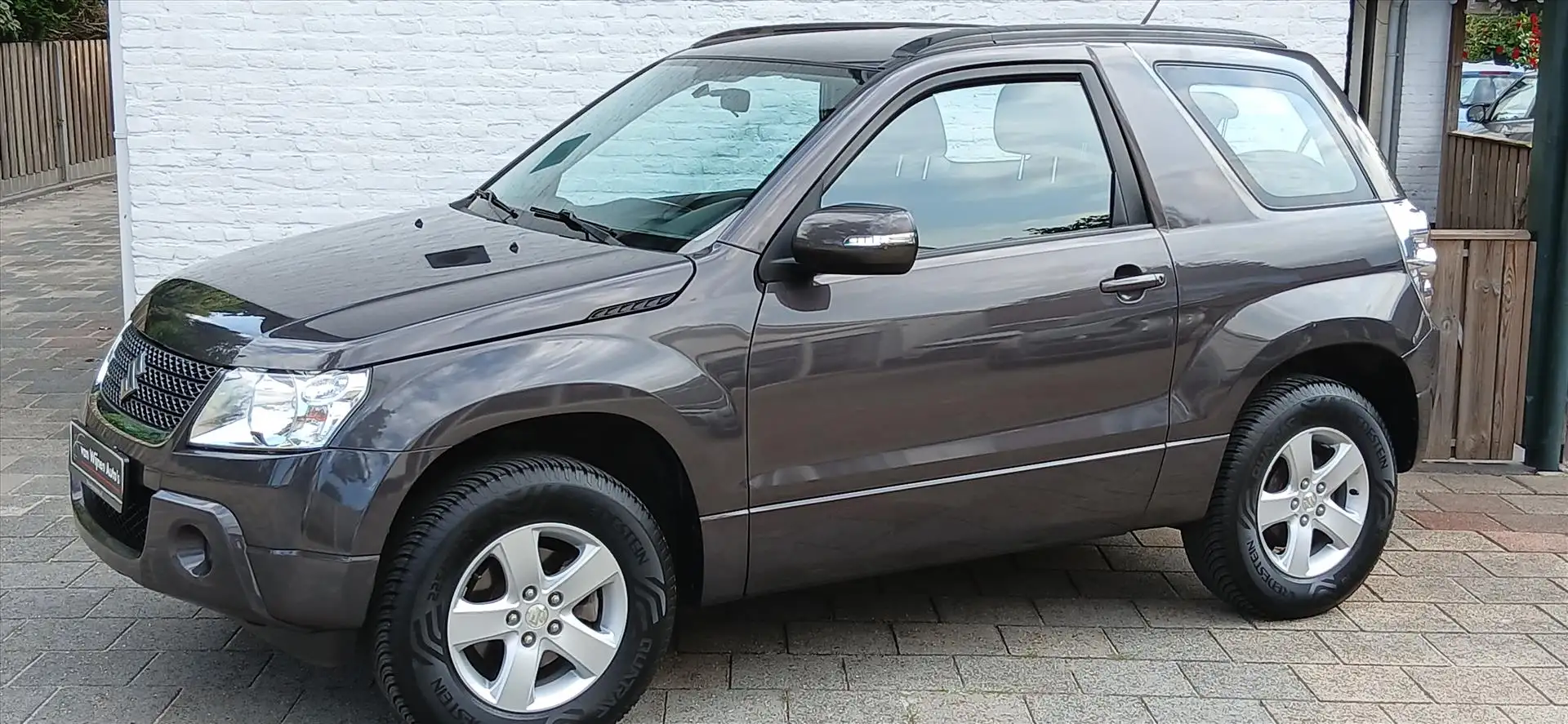 Suzuki Grand Vitara 1.6 3drs exclusive clima top conditie Grijs - 1