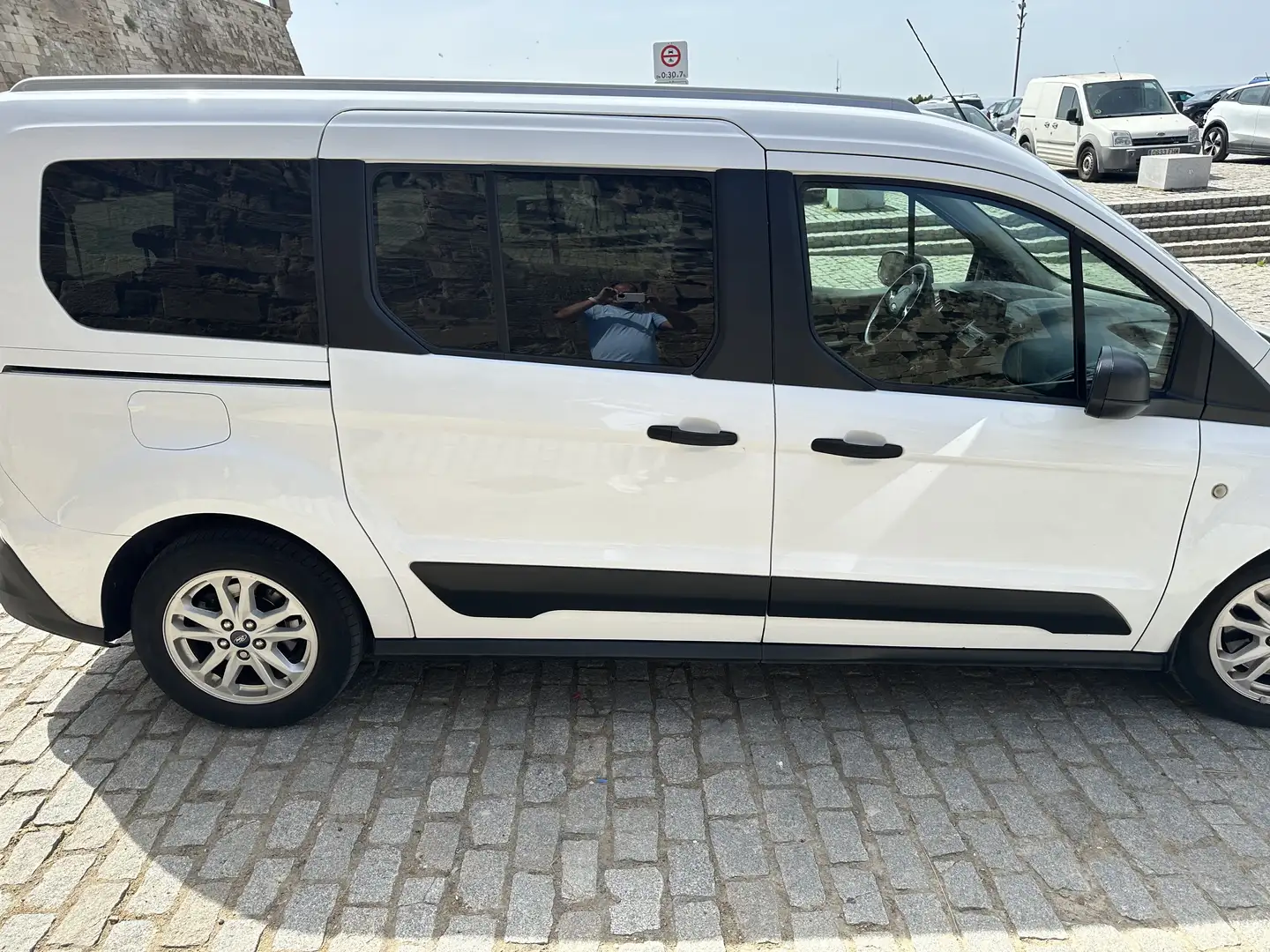 Ford Transit Connect FT 220 Kombi S&S B. Corta L1 Trend 120 - 1