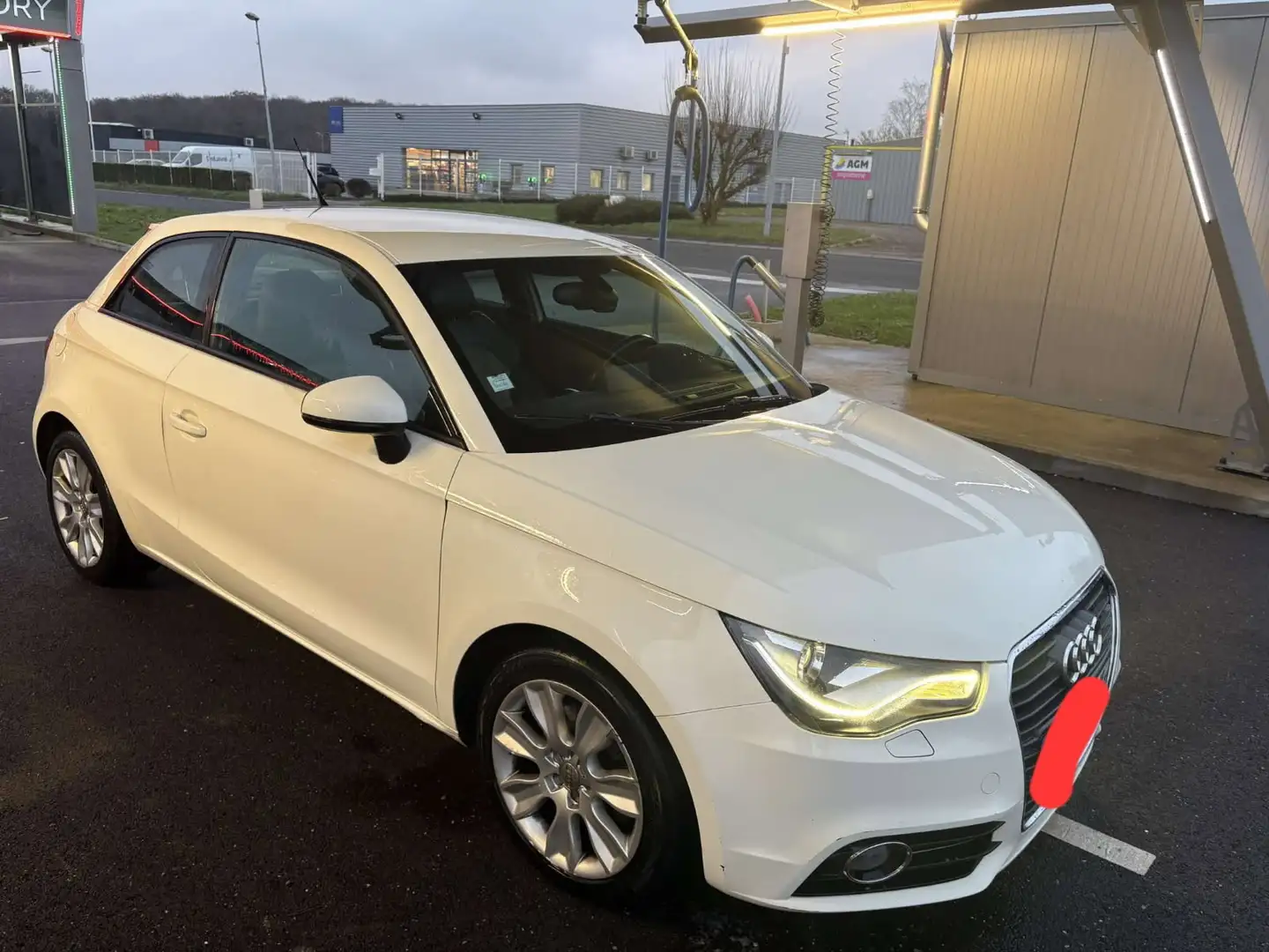 Audi A1 1.6 TDI 105 Ambition - 1