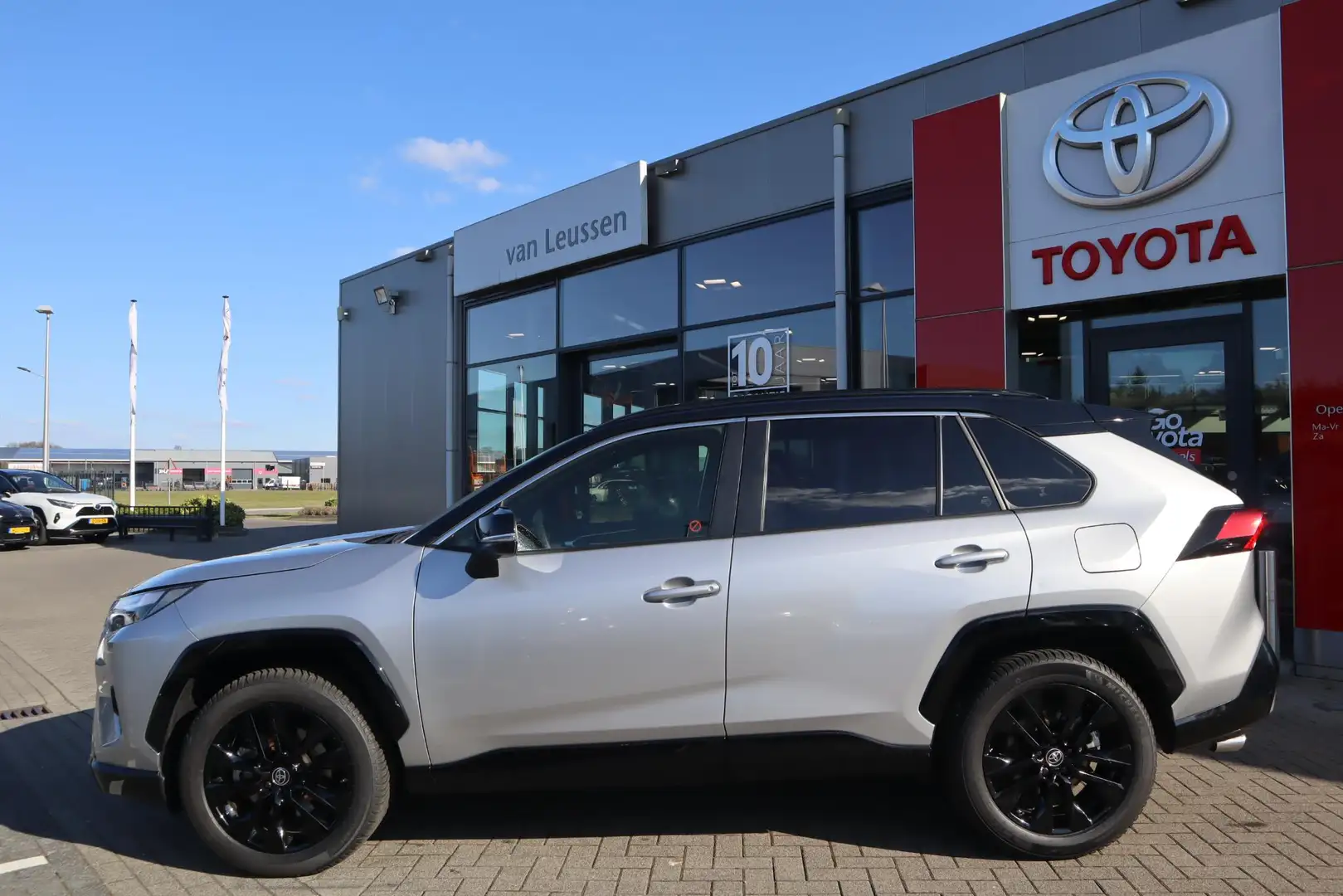 Toyota RAV 4 2.5 HYBRID STYLE APPLE/ANDROID ELEK. ACHTERKLEP JB Grijs - 2