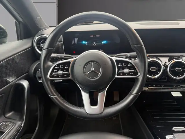 Mercedes-Benz A-Class view 9