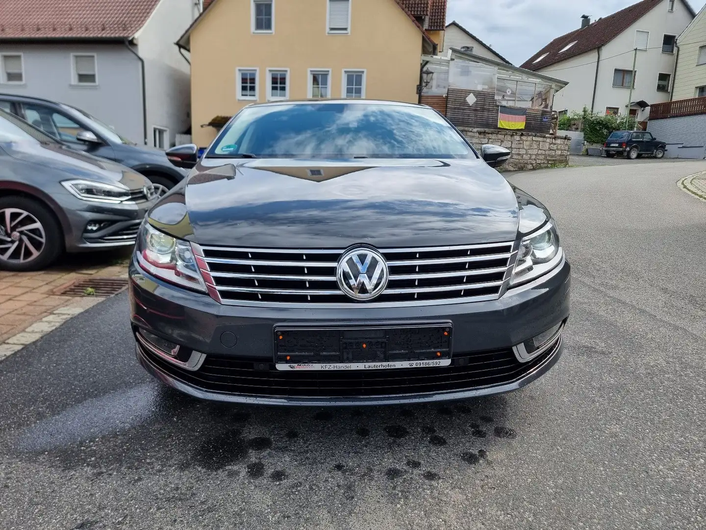 Volkswagen CC 1.4 TSI Sport BMT NAVI+AHK+XENON+5-SITZE+PDC Grau - 2