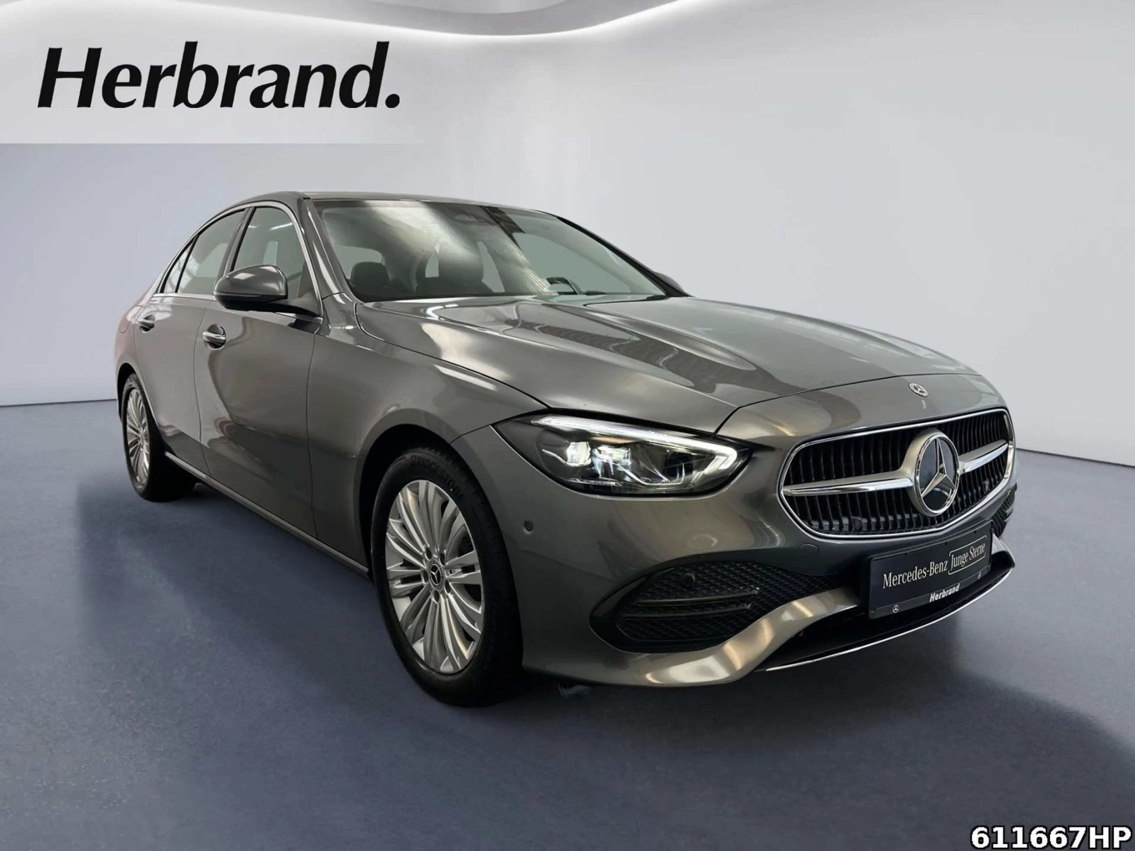 Mercedes-Benz C 180 Avantgarde  AHK Keyless CarPlay HUD Kamera — photo 2