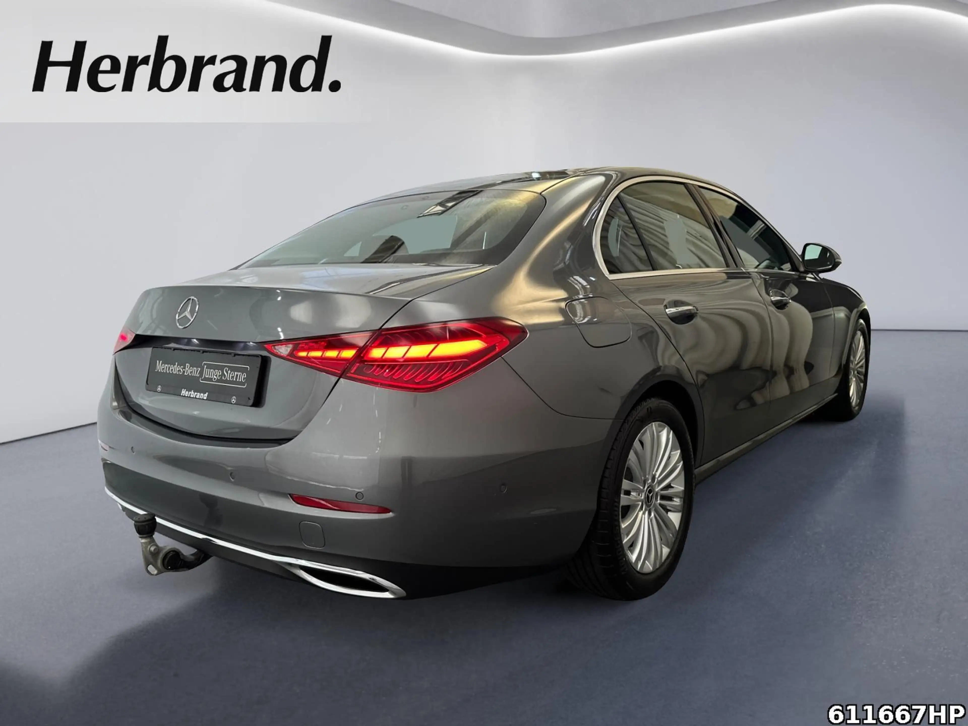 Mercedes-Benz C 180 Avantgarde  AHK Keyless CarPlay HUD Kamera — photo 3
