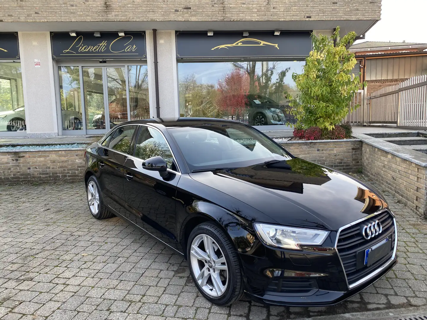 Audi A3 Berlina Sedan 30 TFSI Nero - 1